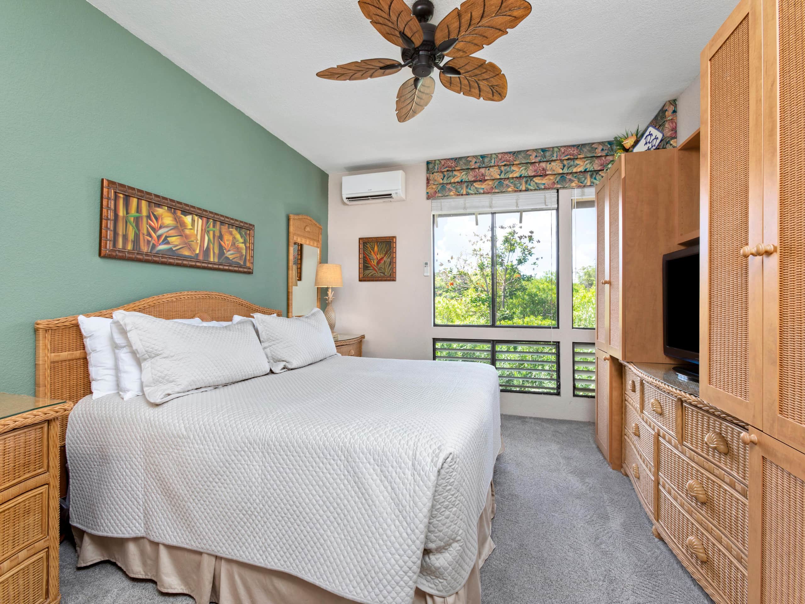 Condo in Kihei · ★5.0 · 2 bedrooms · 4 beds · 2 private baths - Image 13