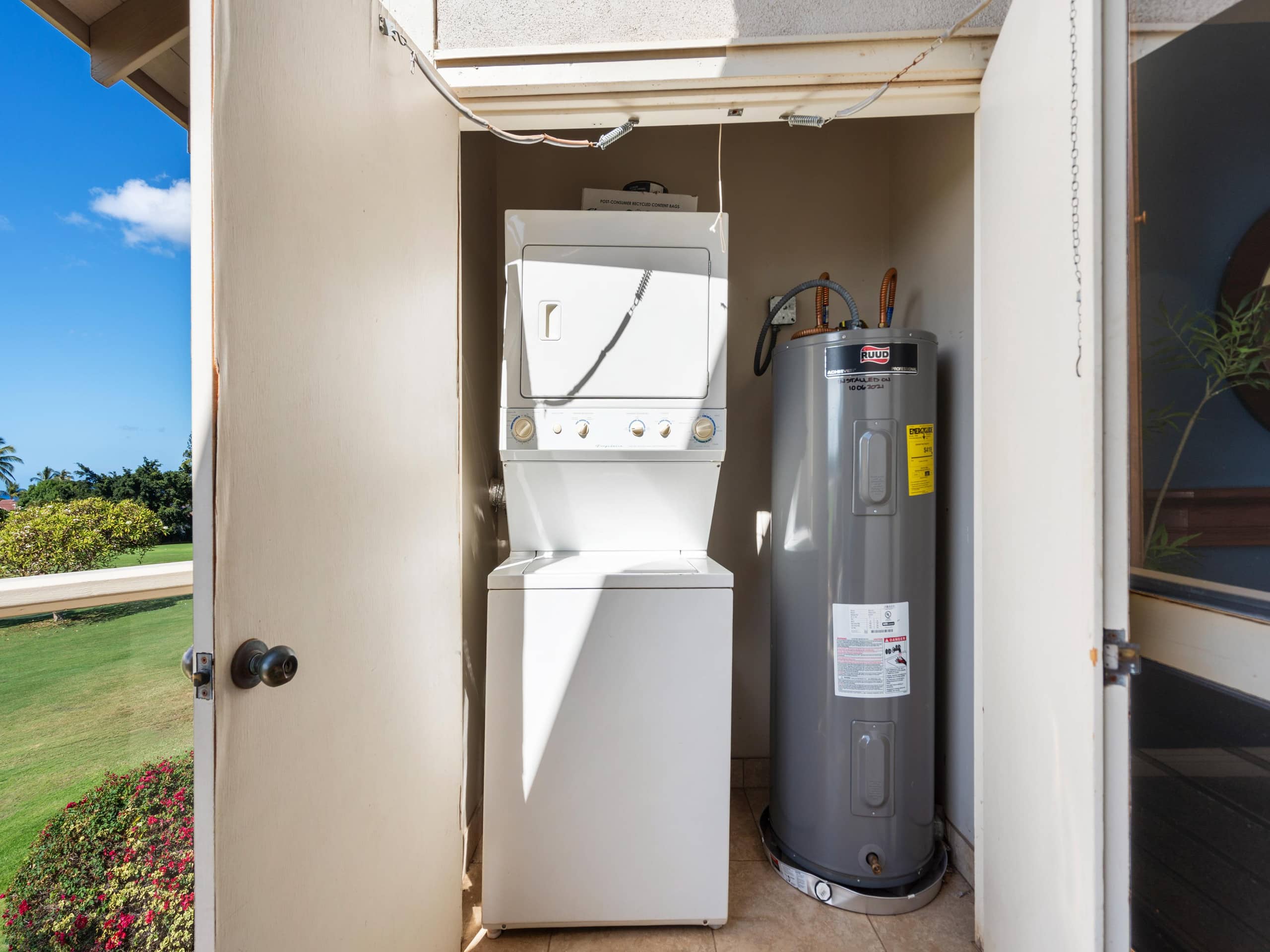 Condo in Kihei · ★4.67 · 1 bedroom · 2 beds · 2 baths - Image 27