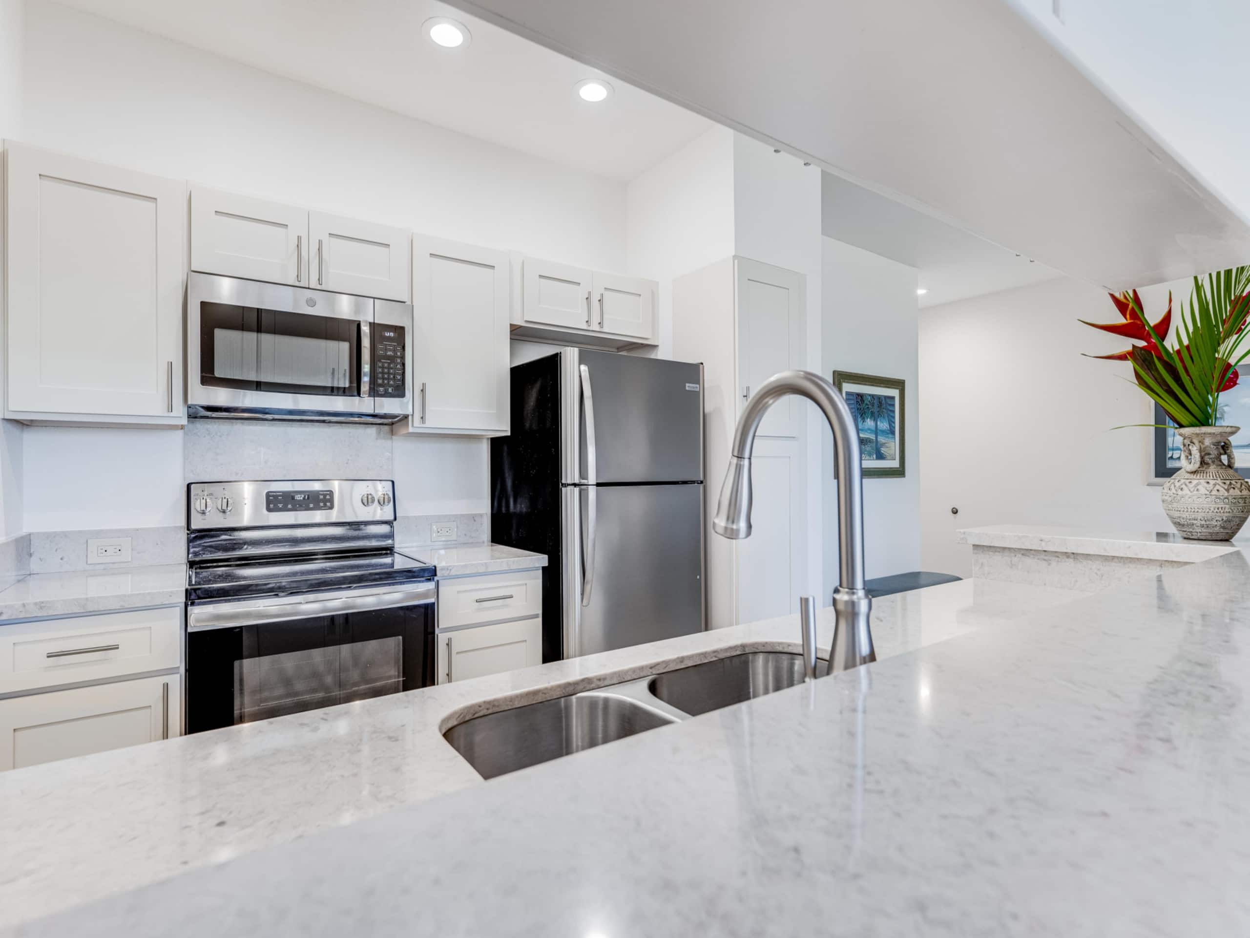Condo in Kihei · ★4.17 · 1 bedroom · 2 beds · 2 baths - Image 15