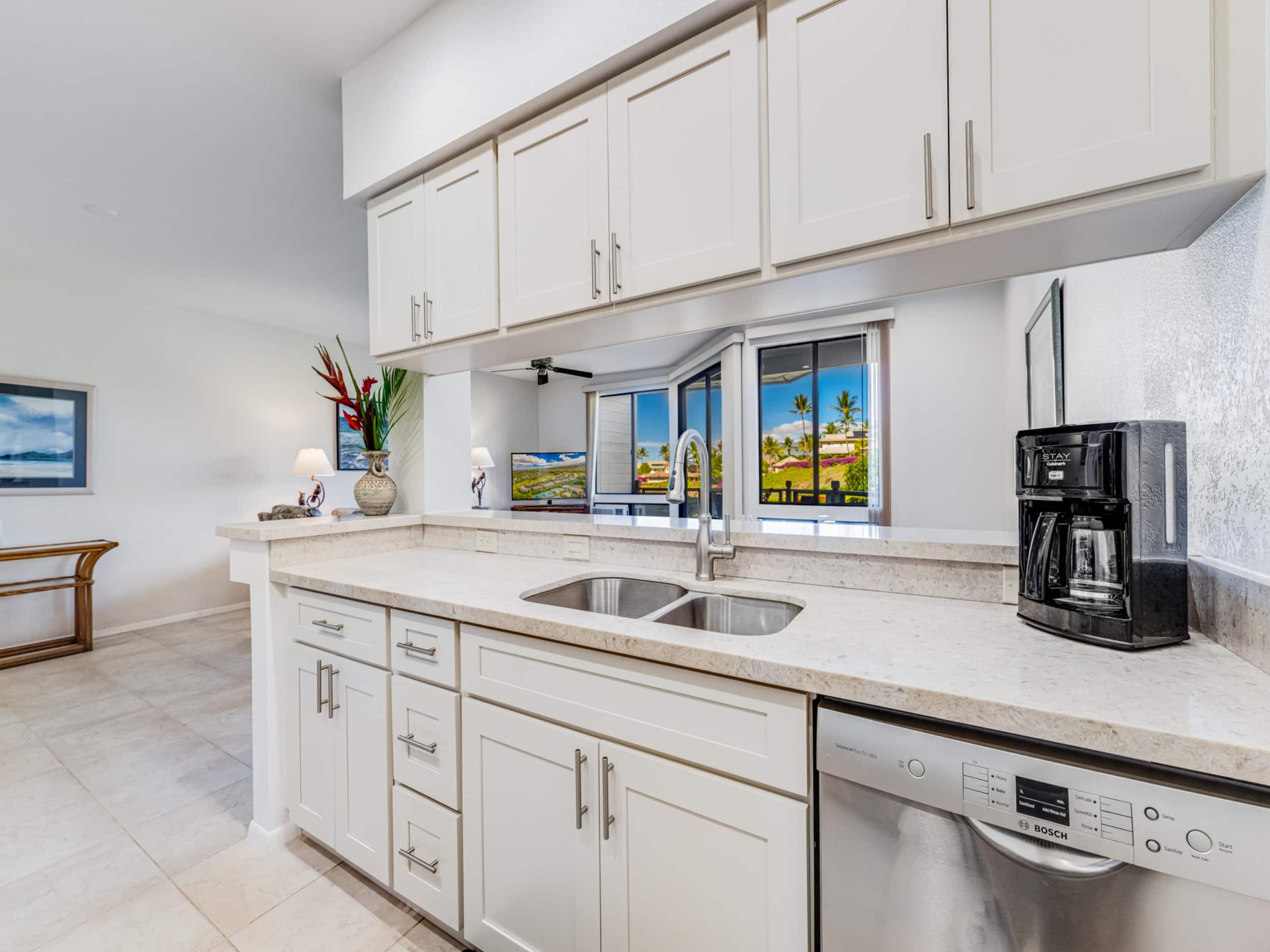 Condo in Kihei · ★4.17 · 1 bedroom · 2 beds · 2 baths - Image 12