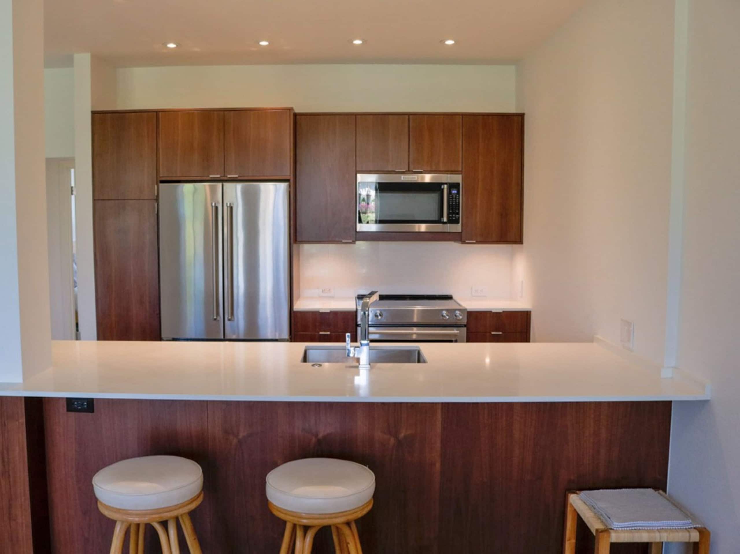 Condo in Kihei · ★5.0 · 1 bedroom · 2 beds · 2 baths - Image 8
