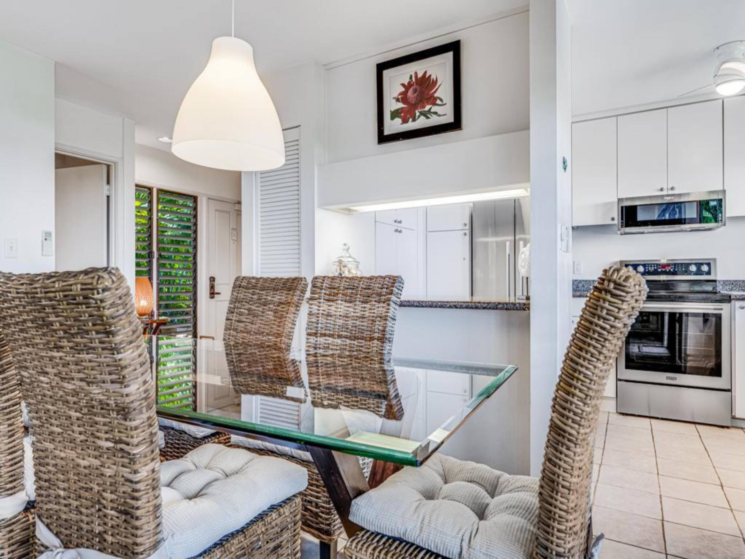 Condo in Kihei · ★4.93 · 2 bedrooms · 3 beds · 2 baths - Image 19