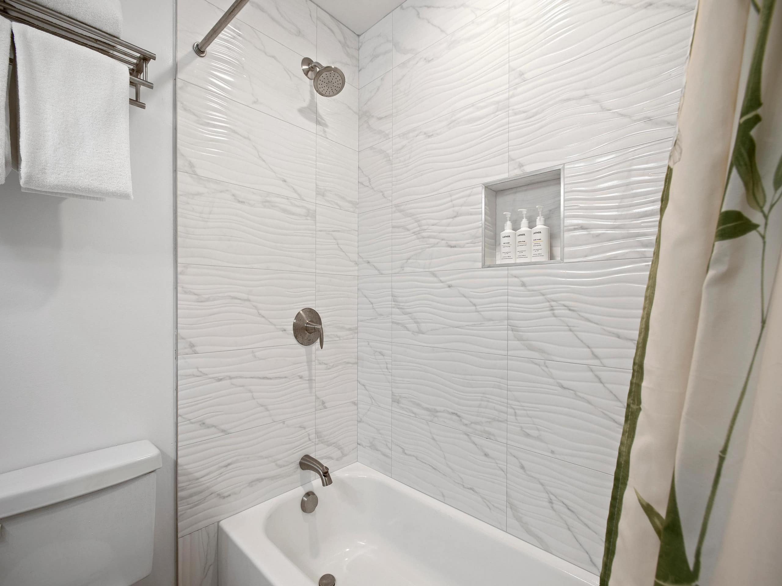 Condo in Kihei · ★5.0 · 1 bedroom · 2 beds · 2 baths - Image 23