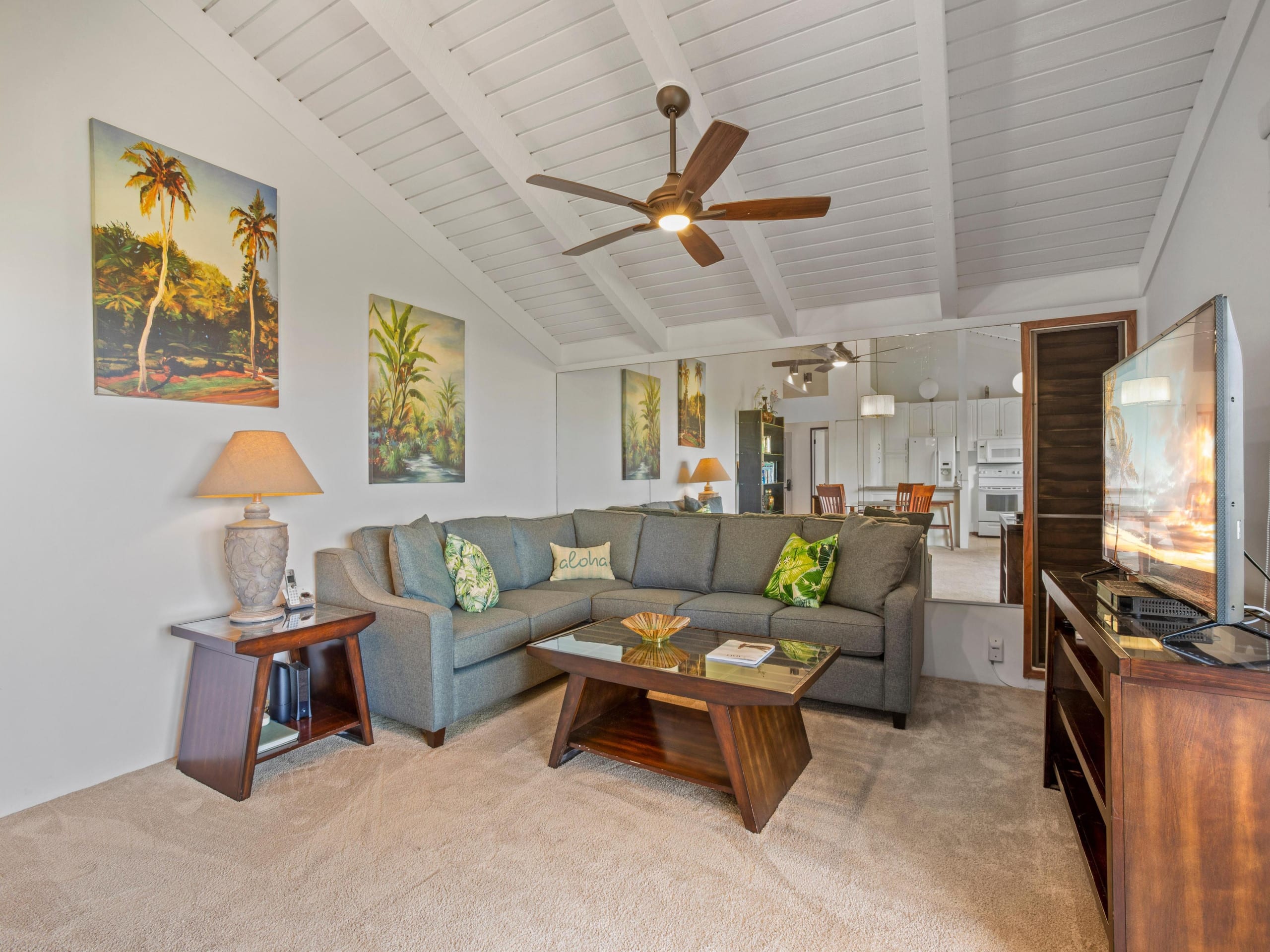 Condo in Kihei · ★4.75 · 1 bedroom · 2 beds · 2 baths - Image 9