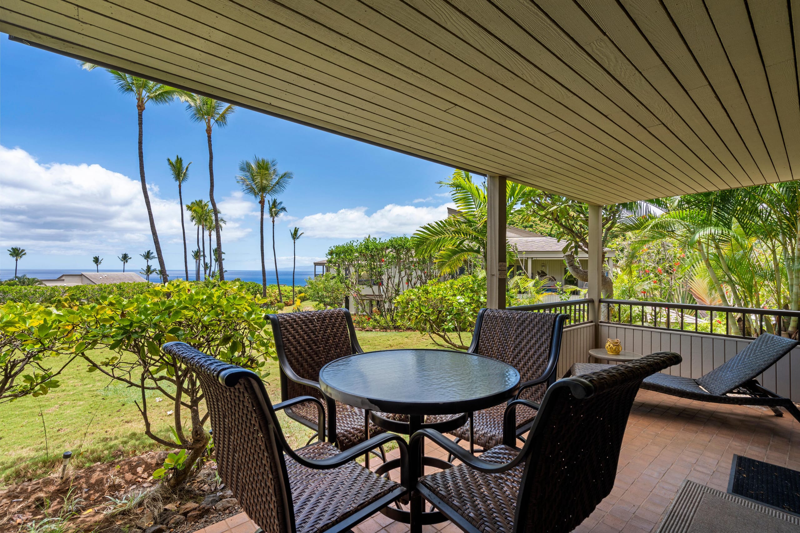 Condo in Kihei · ★4.4 · 1 bedroom · 2 beds · 2 baths - Image 8