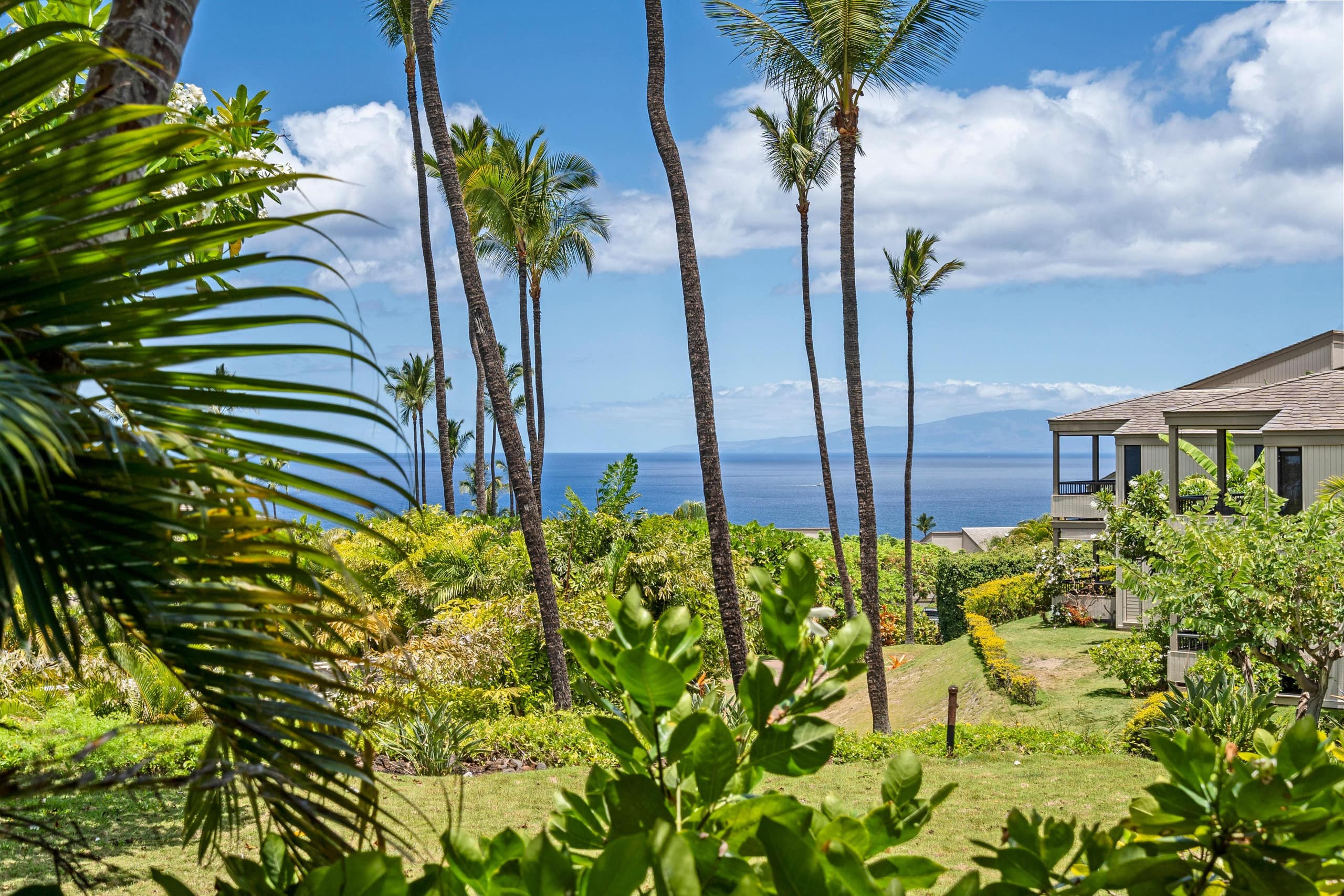 Condo in Kihei · ★4.4 · 1 bedroom · 2 beds · 2 baths - Image 21