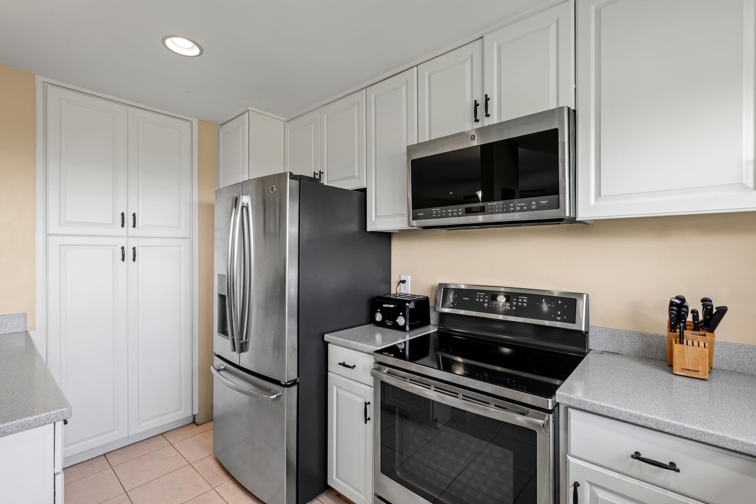 Condo in Kihei · ★4.4 · 1 bedroom · 2 beds · 2 baths - Image 13