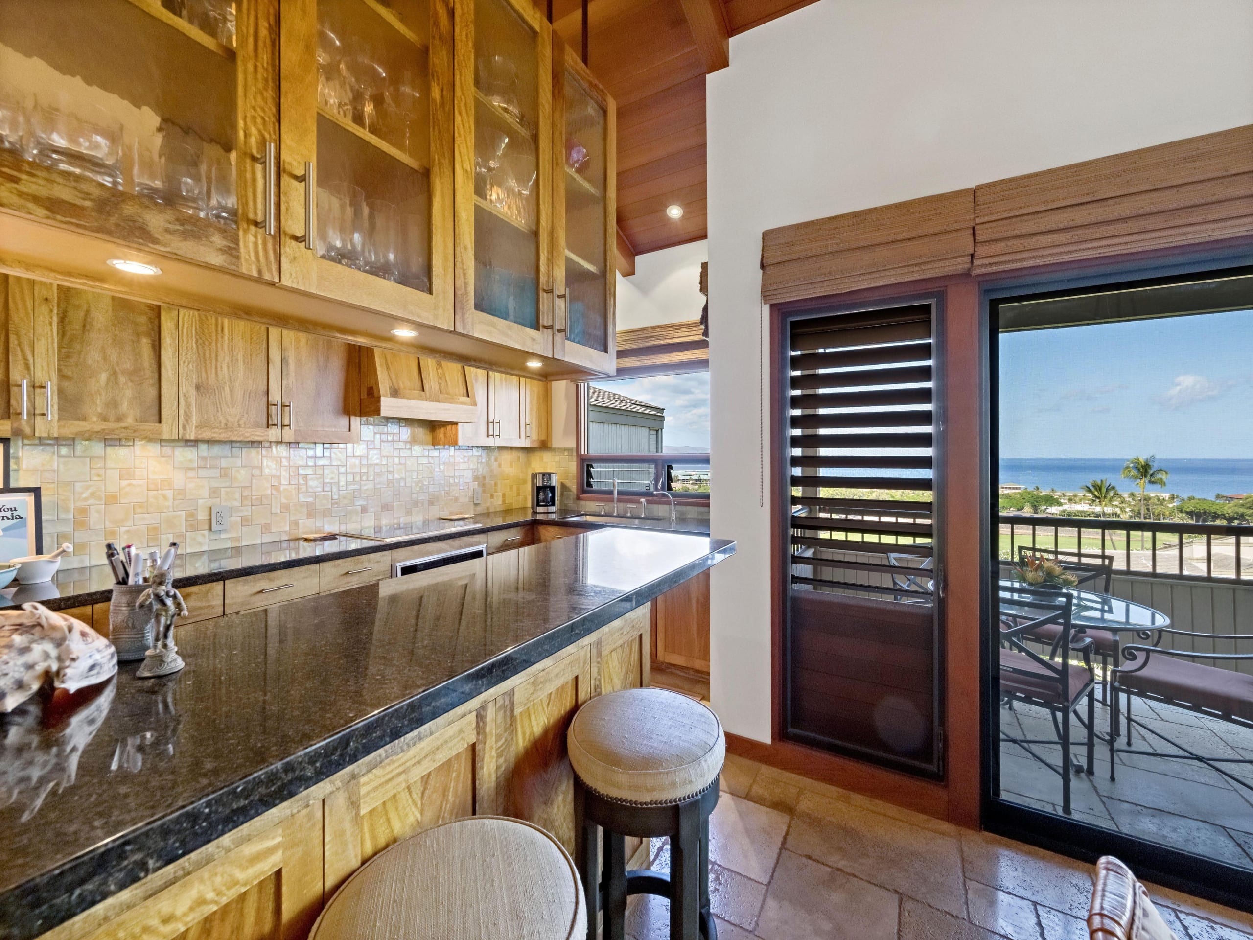 Condo in Kihei · ★4.91 · 1 bedroom · 1 bed · 2 baths - Image 12