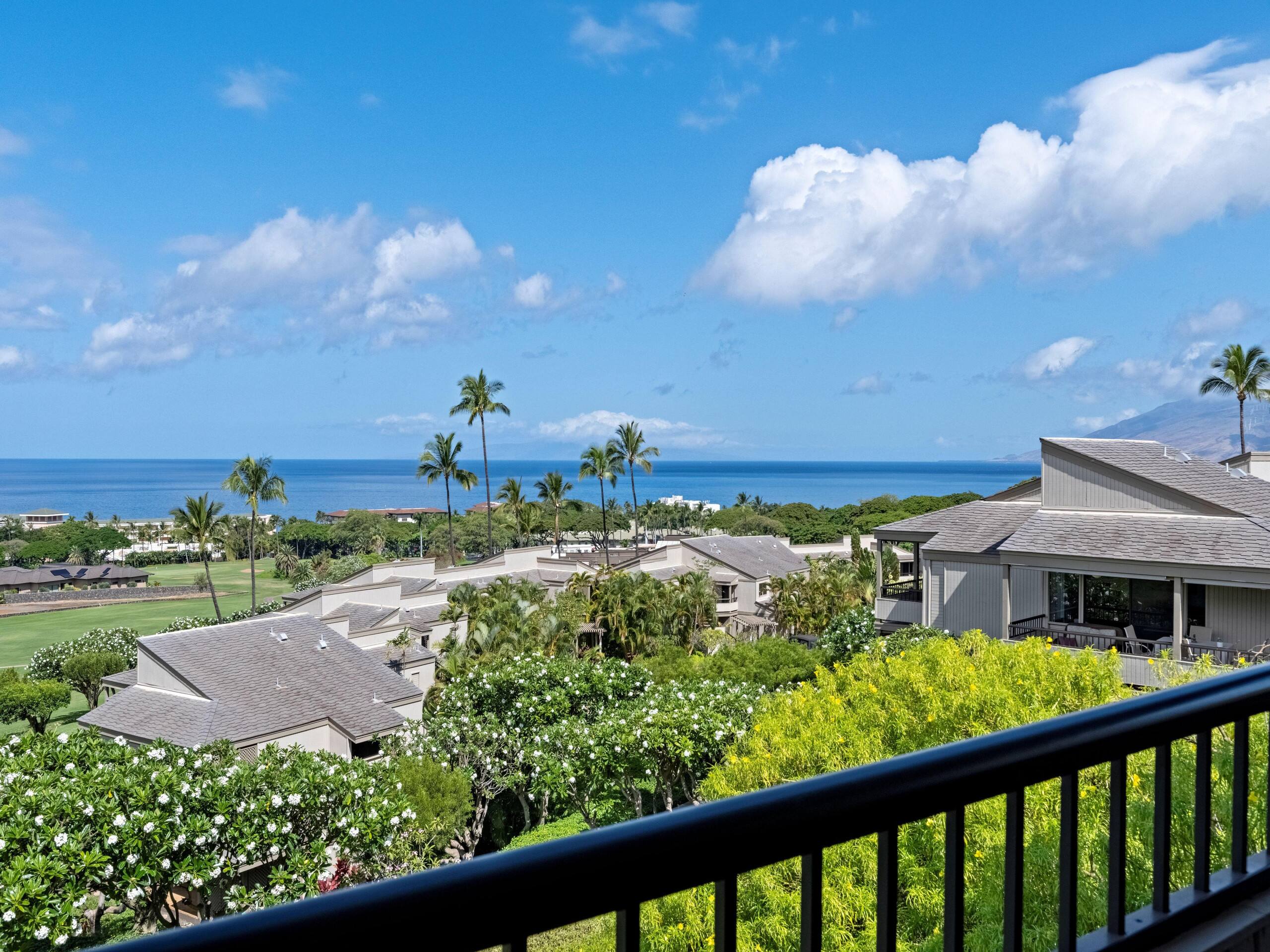 Condo in Kihei · ★4.91 · 1 bedroom · 1 bed · 2 baths - Image 8