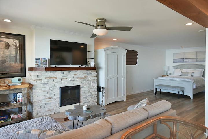 Osprey Suite Beach Hideaway - Sechelt