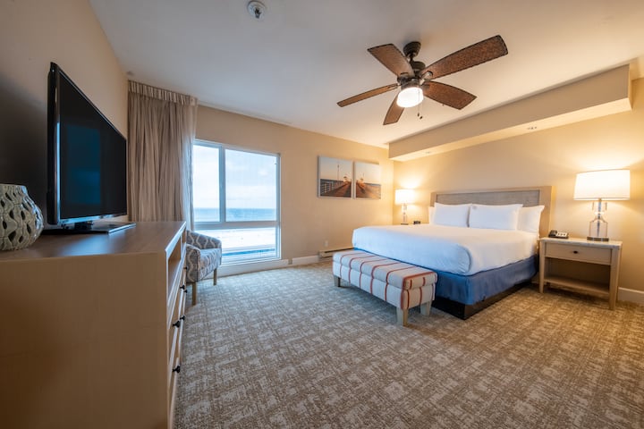 1 Bdr | Kitchen | Balcony | Walk To The Beach - Oceanside, Californie