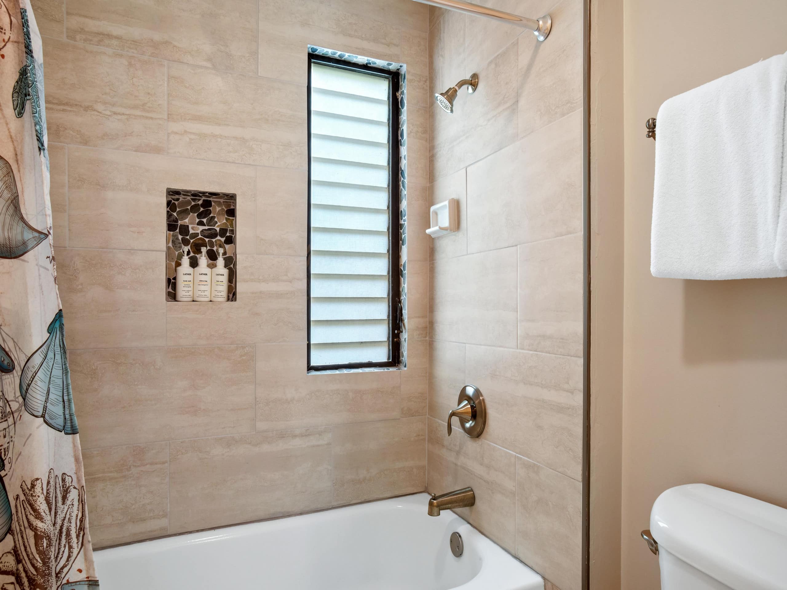 Condo in Kihei · ★4.71 · 1 bedroom · 2 beds · 2 baths - Image 24