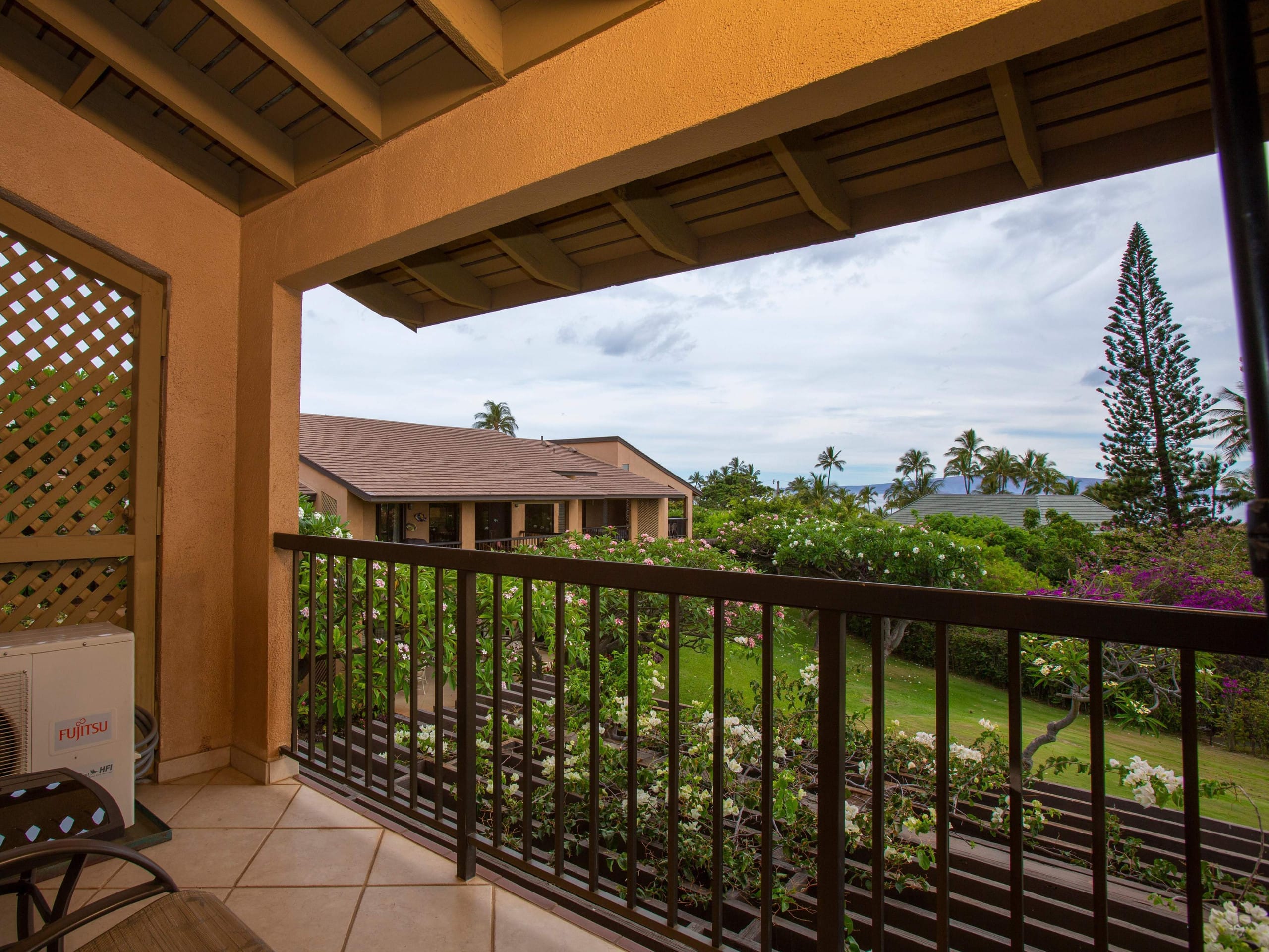 Condo in Kihei · ★5.0 · 2 bedrooms · 4 beds · 2.5 baths - Image 14