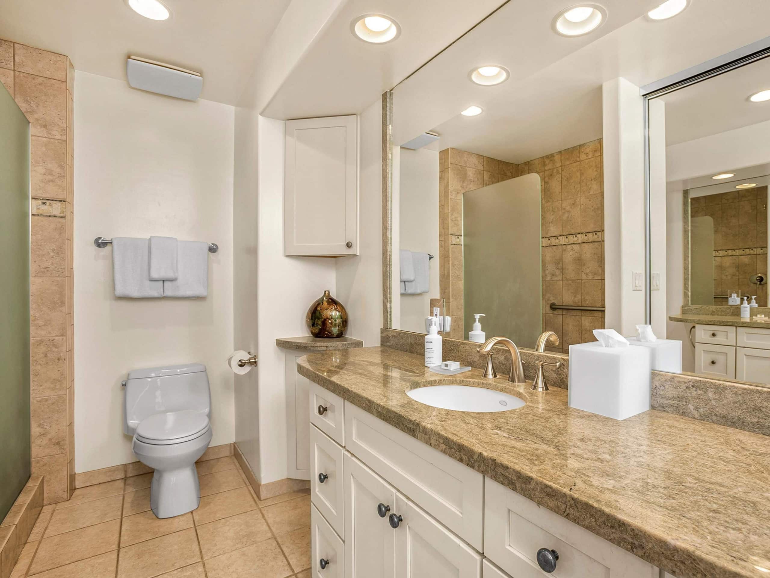 Condo in Kihei · ★5.0 · 2 bedrooms · 3 beds · 2 baths - Image 21