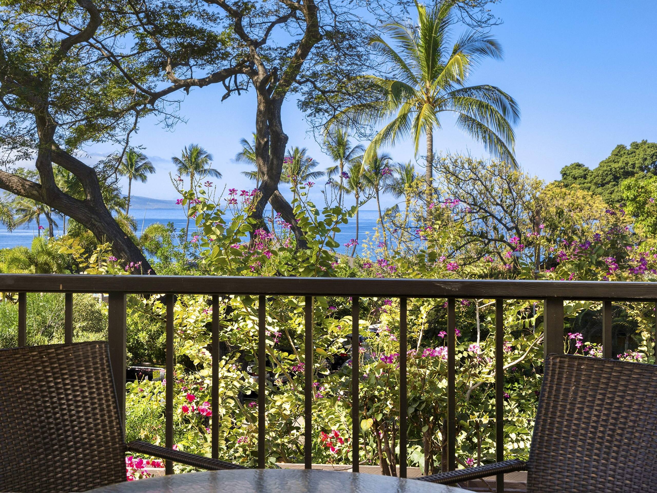 Condo in Kihei · ★5.0 · 2 bedrooms · 3 beds · 2 baths - Image 13