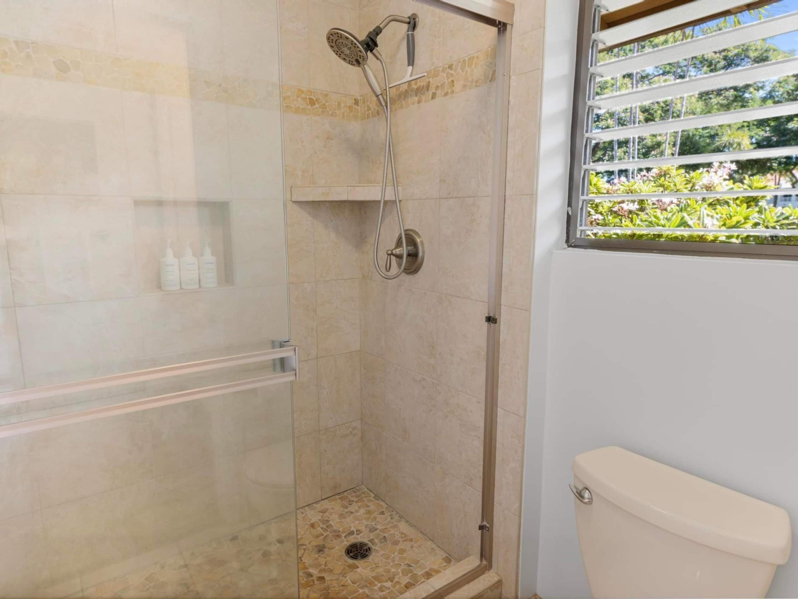 Condo in Kihei · ★4.75 · 1 bedroom · 2 beds · 2 baths - Image 12
