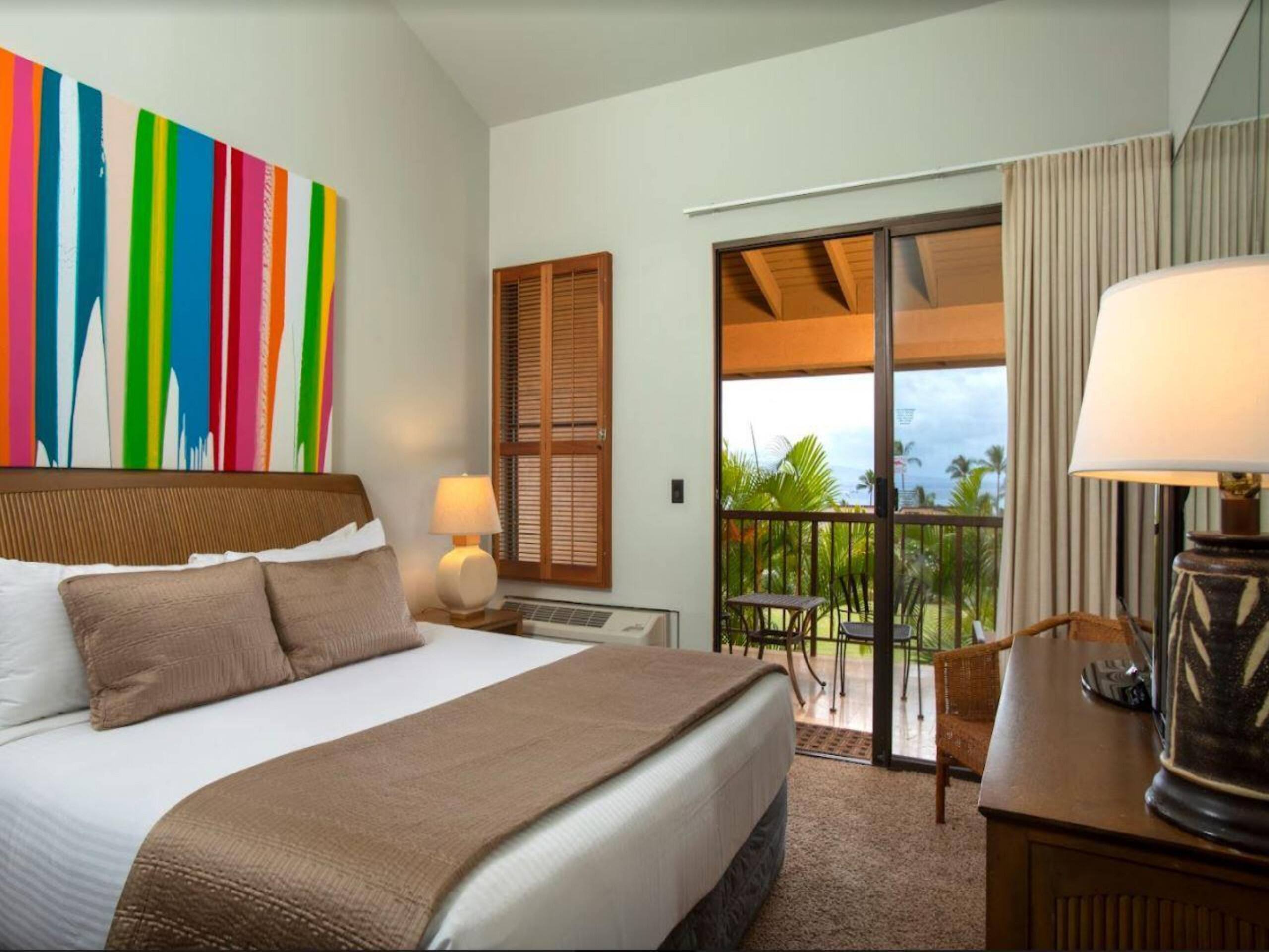 Condo in Kihei · ★4.9 · 2 bedrooms · 4 beds · 2 baths - Image 4