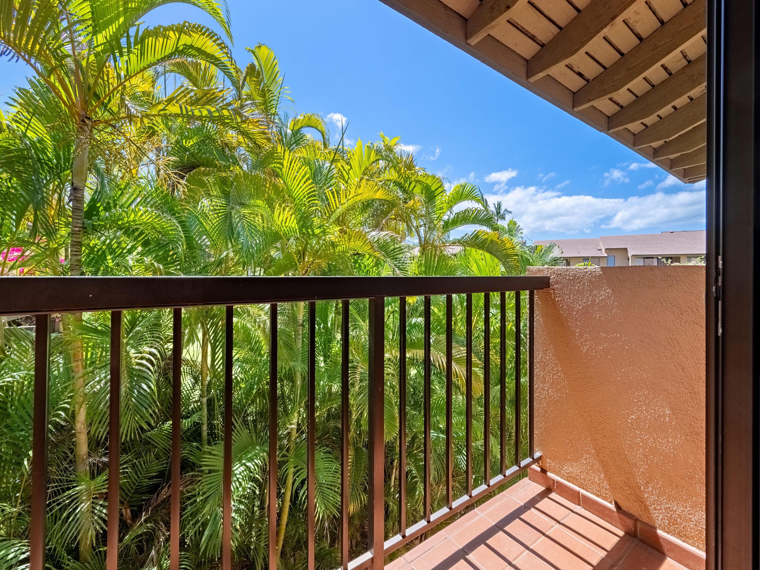 Condo in Kihei · ★4.71 · 1 bedroom · 2 beds · 1 bath - Image 8