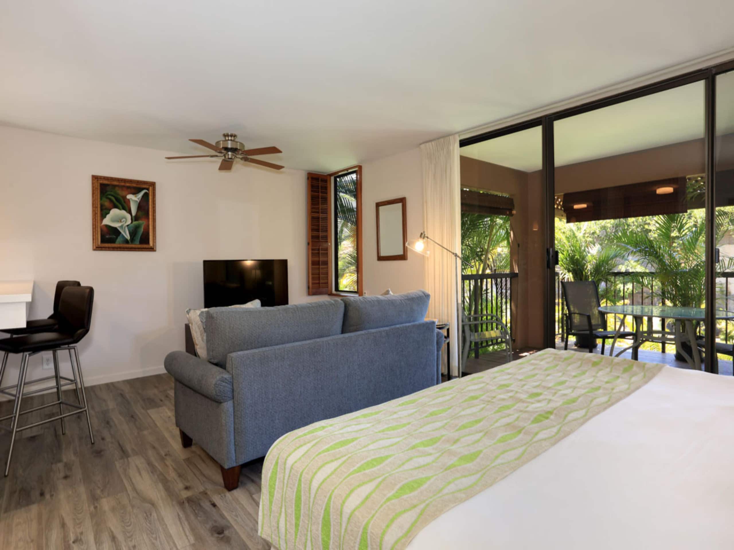 Condo in Kihei · ★4.8 · Studio · 1 bed · 1 bath - Image 6