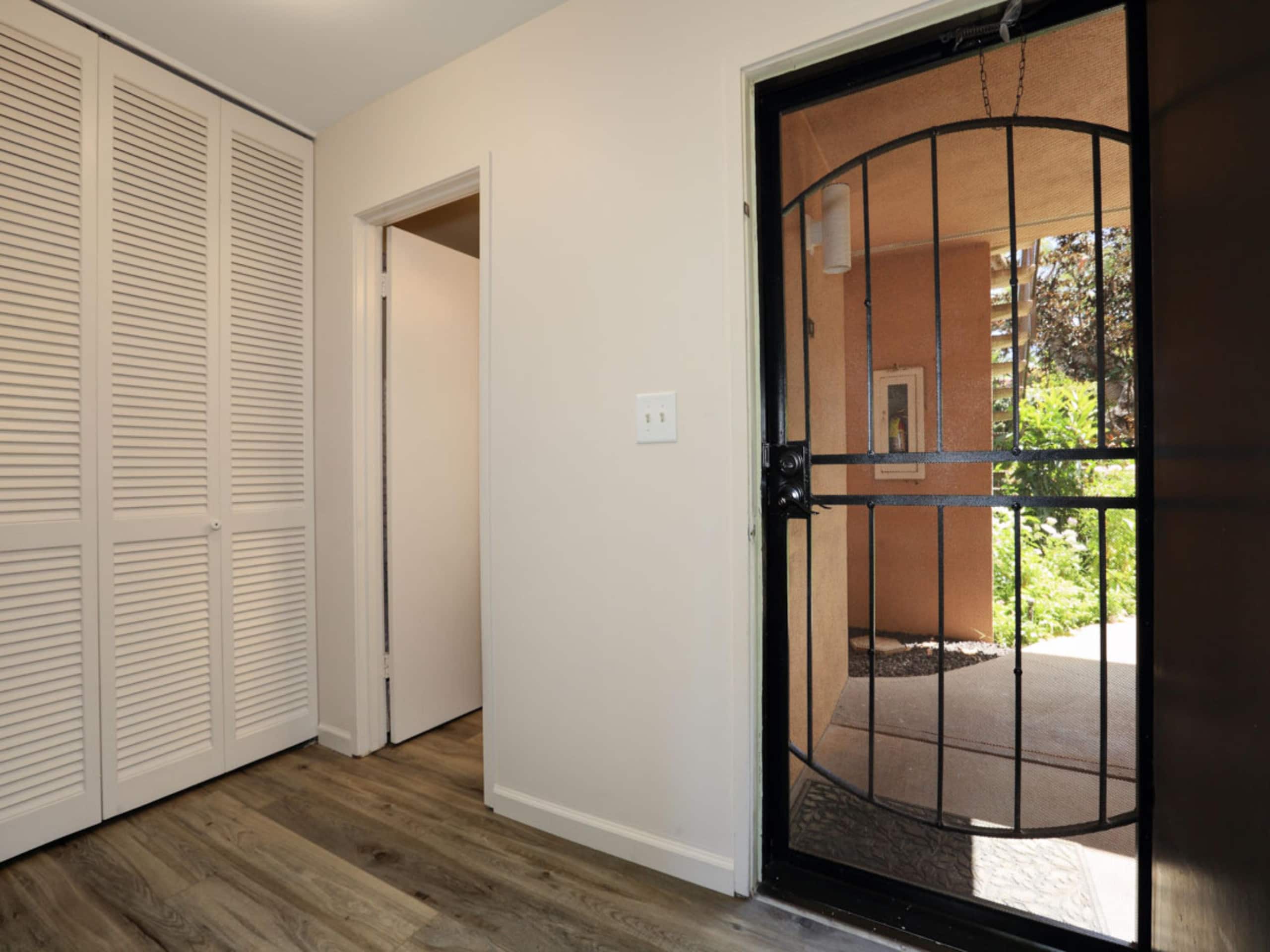 Condo in Kihei · ★4.8 · Studio · 1 bed · 1 bath - Image 9