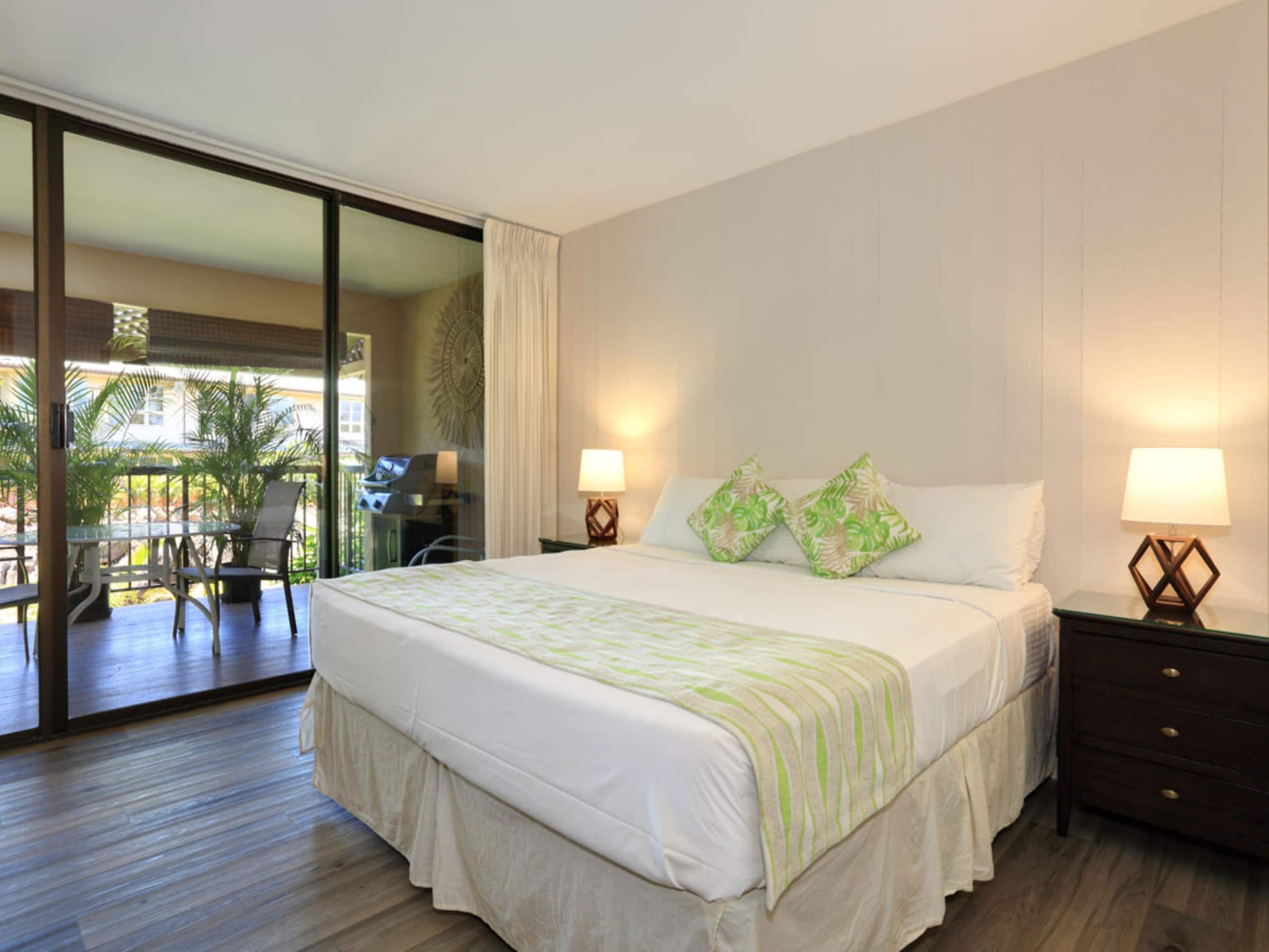 Condo in Kihei · ★4.8 · Studio · 1 bed · 1 bath - Image 3