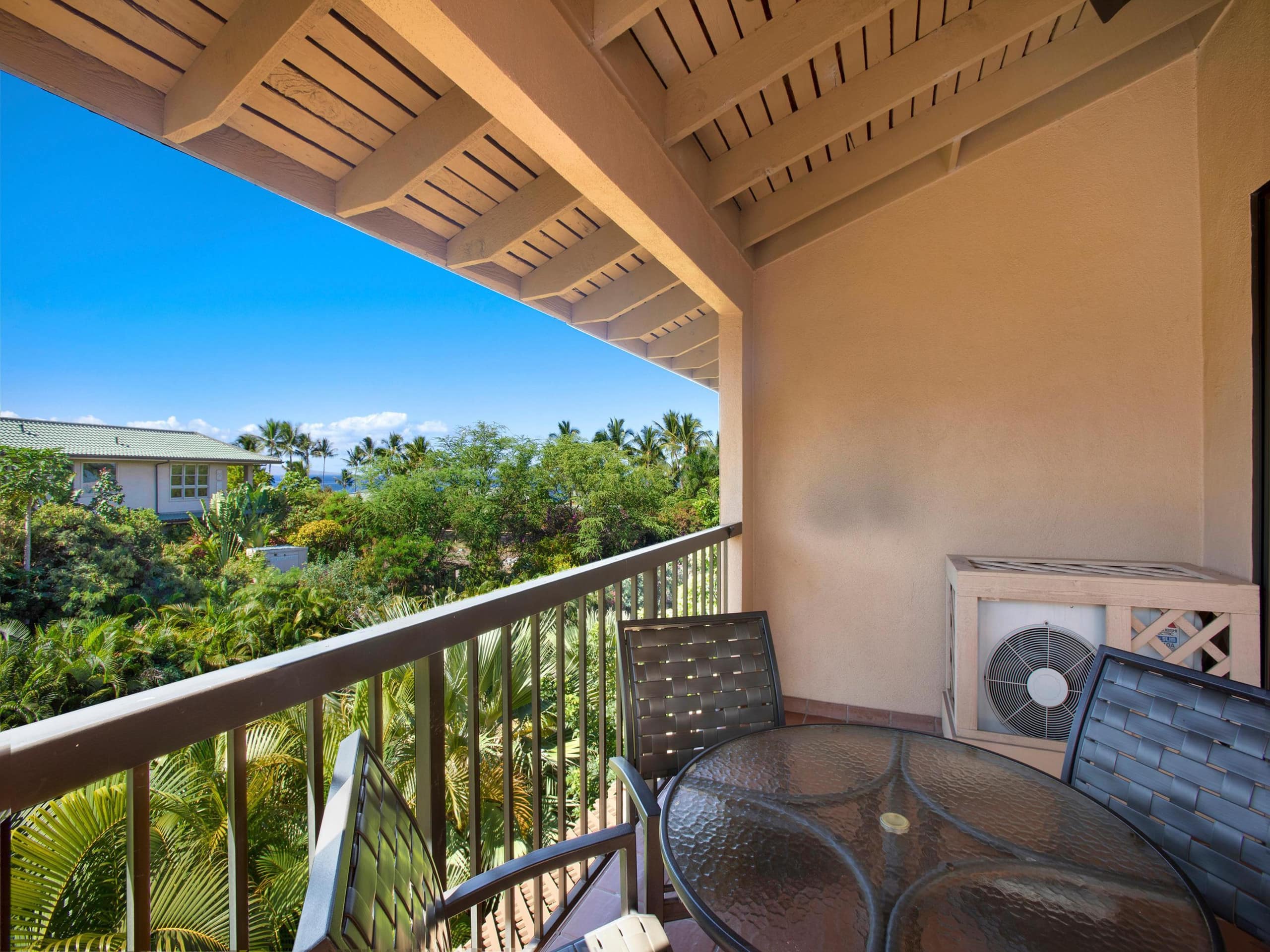 Condo in Kihei · ★5.0 · Studio · 1 bed · 1 bath - Image 10