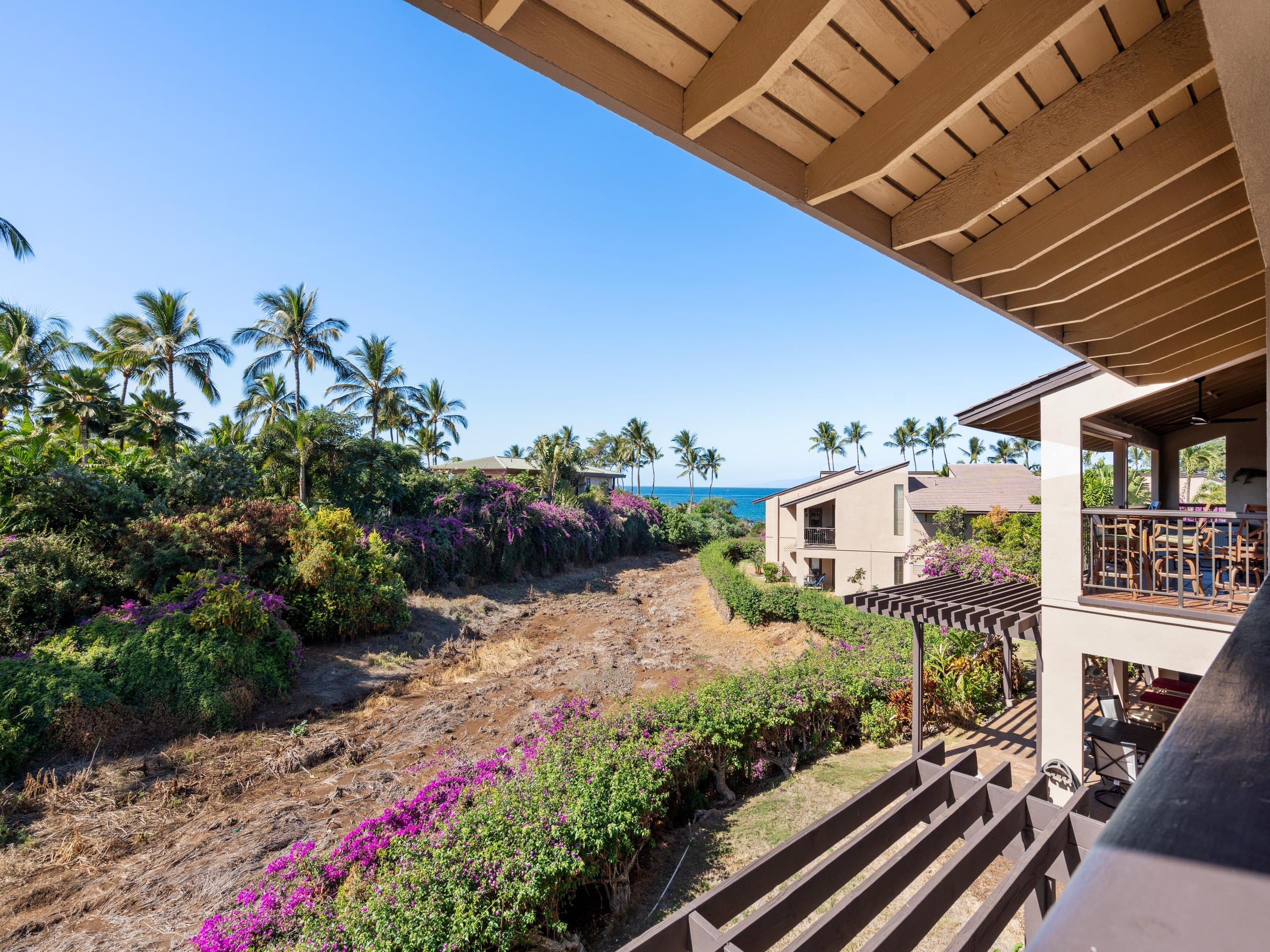 Condo in Kihei · ★4.8 · 1 bedroom · 2 beds · 2 baths - Image 19