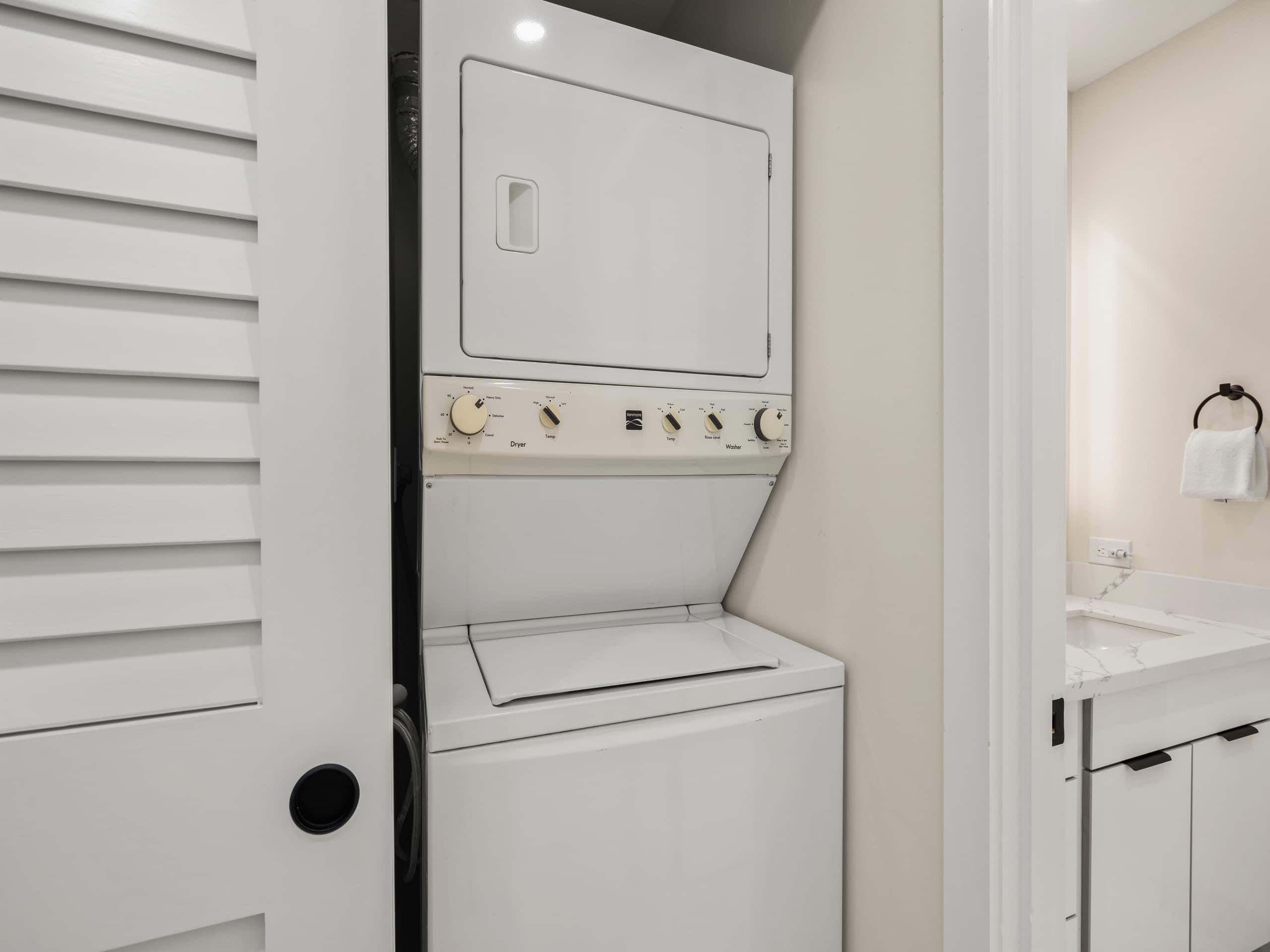 Condo in Kihei · ★4.8 · 1 bedroom · 2 beds · 2 baths - Image 29