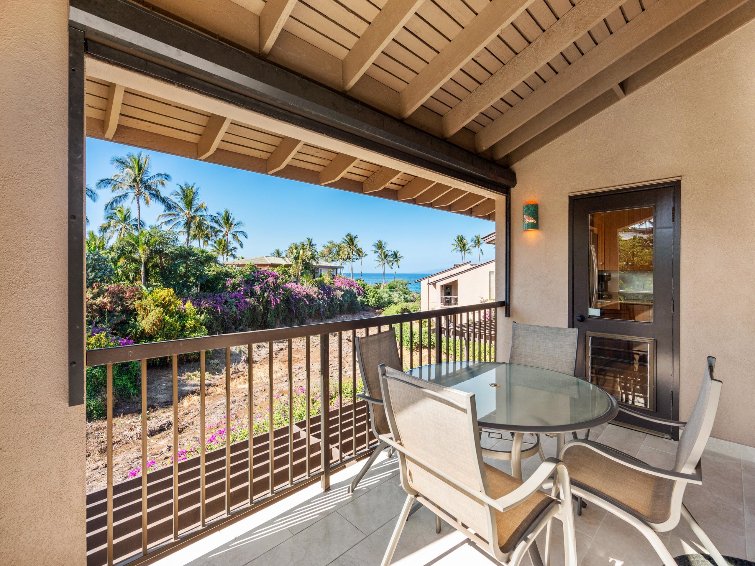 Condo in Kihei · ★4.8 · 1 bedroom · 2 beds · 2 baths - Image 17
