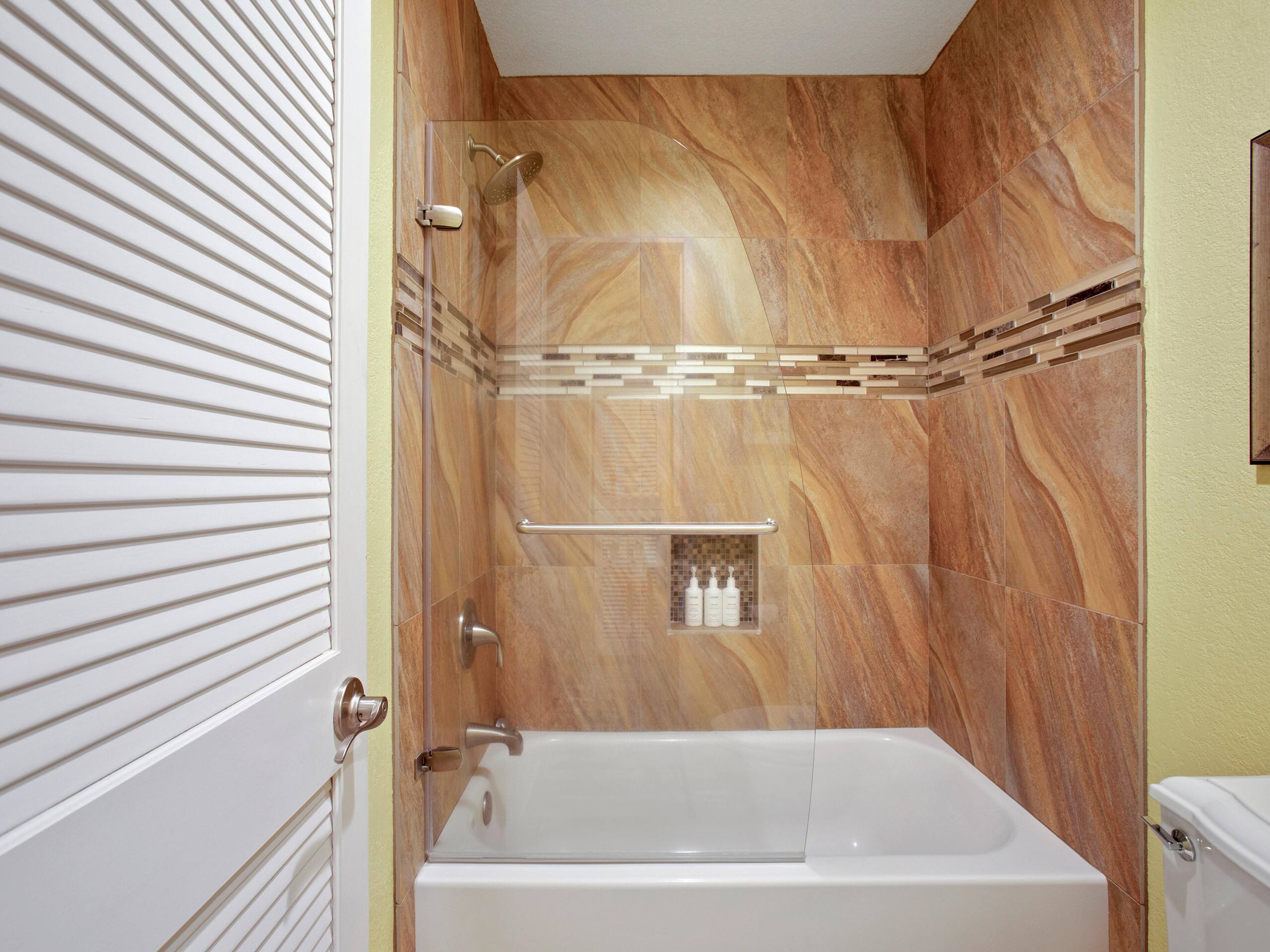 Condo in Kihei · ★4.5 · 2 bedrooms · 3 beds · 2 baths - Image 21