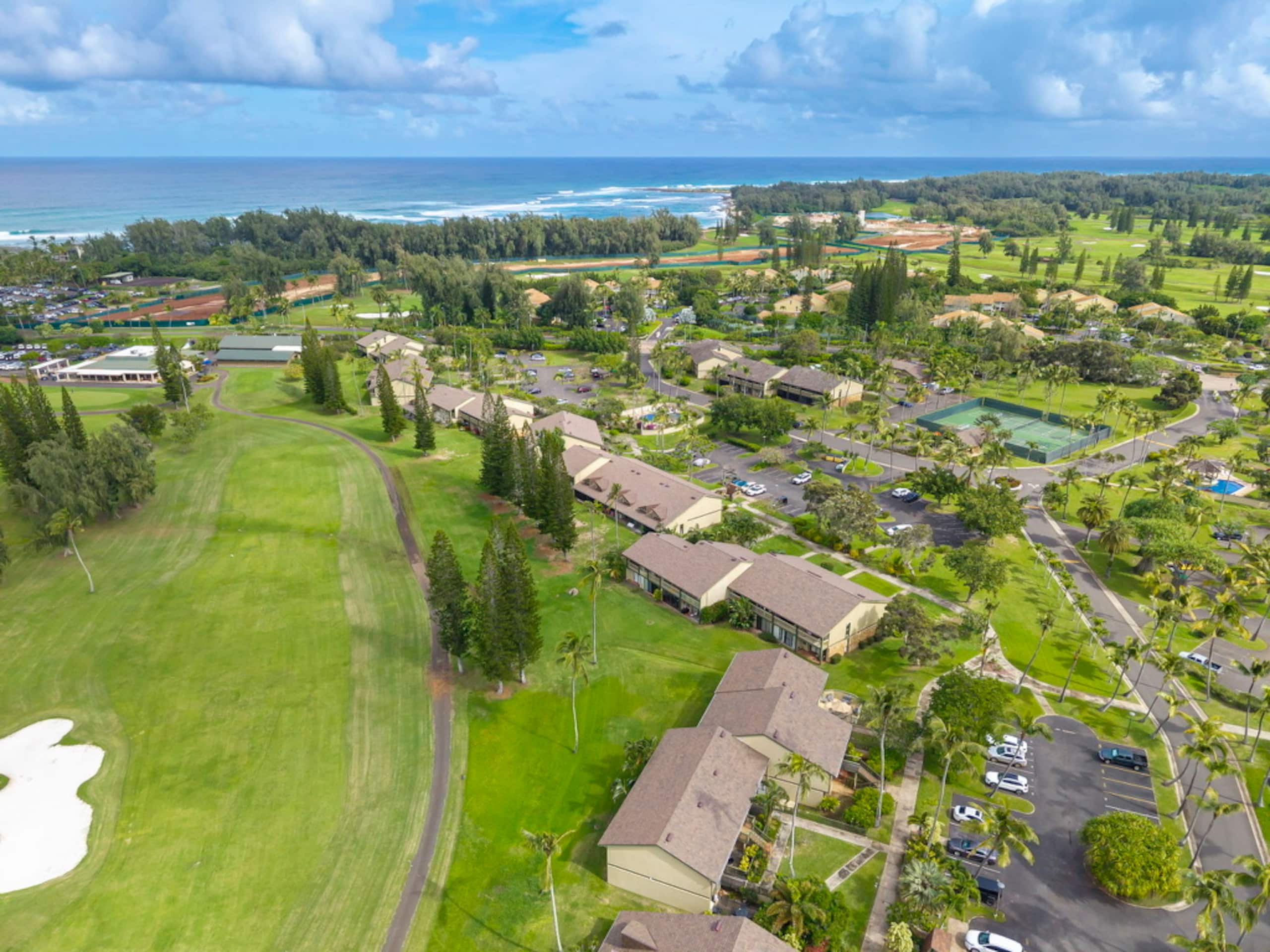 Condo in Kahuku · ★5.0 · 2 bedrooms · 3 beds · 2 private baths - Image 35