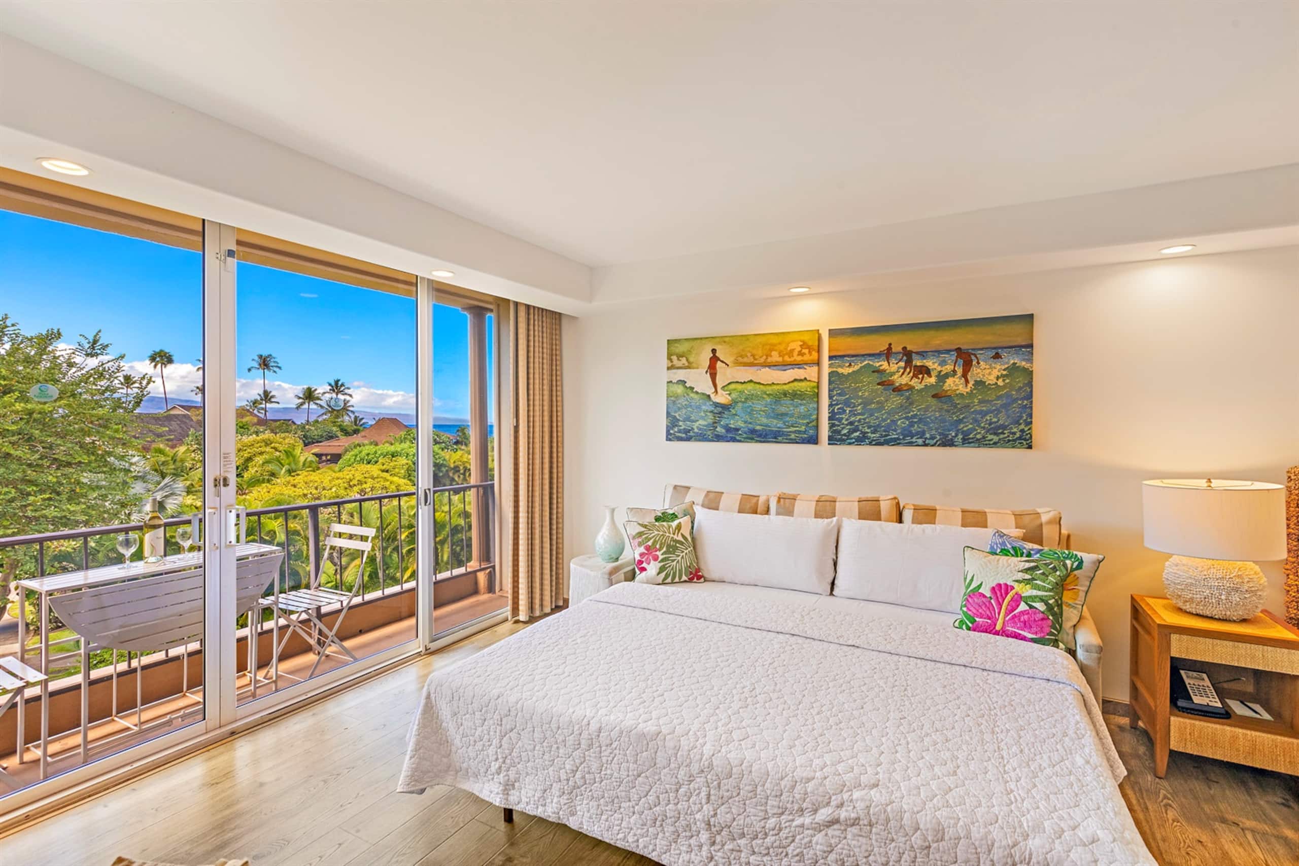 Condo in Lahaina · ★5.0 · Studio · 2 beds · 1 private bath - Image 4