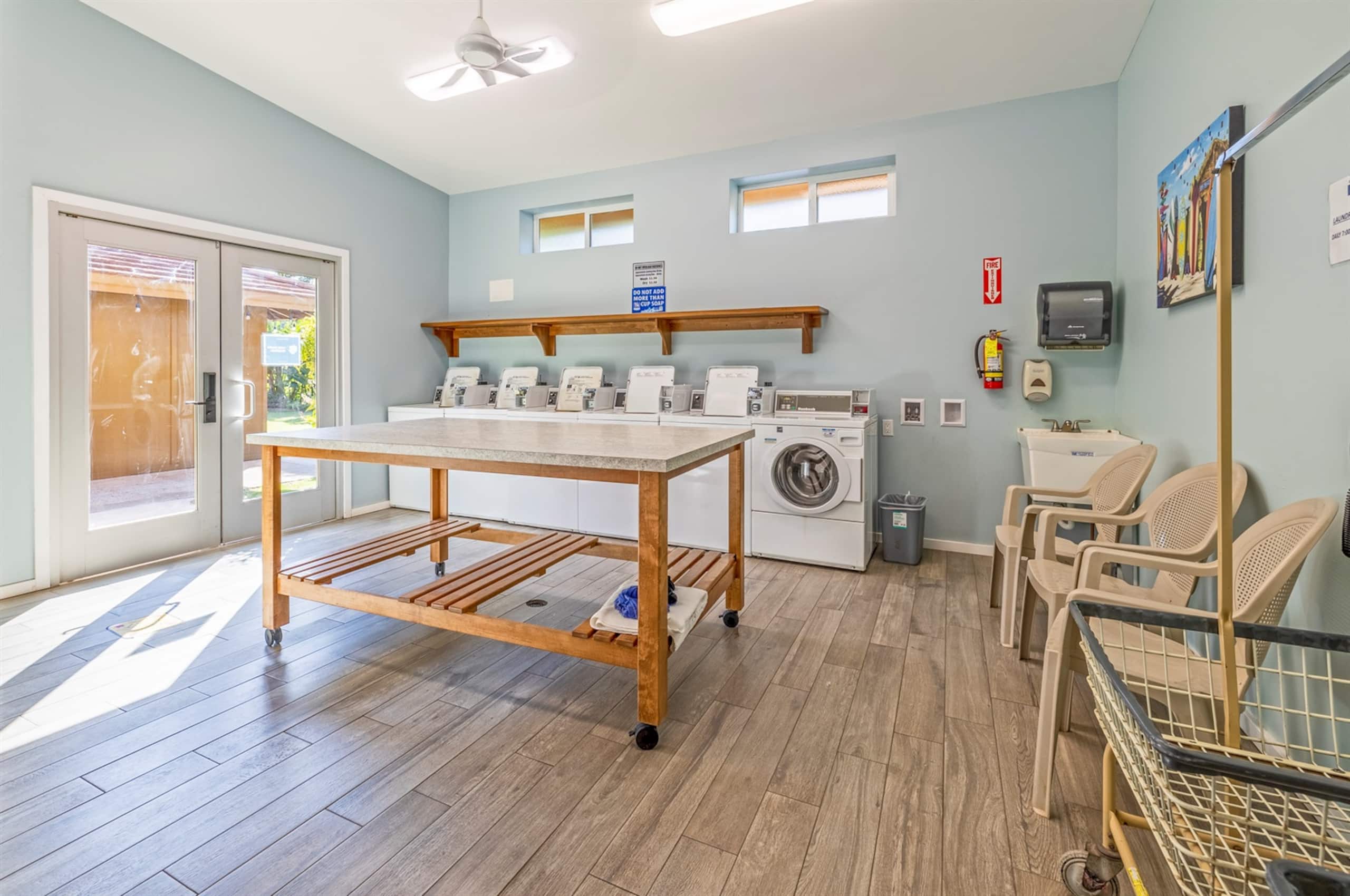 Condo in Lahaina · ★5.0 · Studio · 2 beds · 1 private bath - Image 51