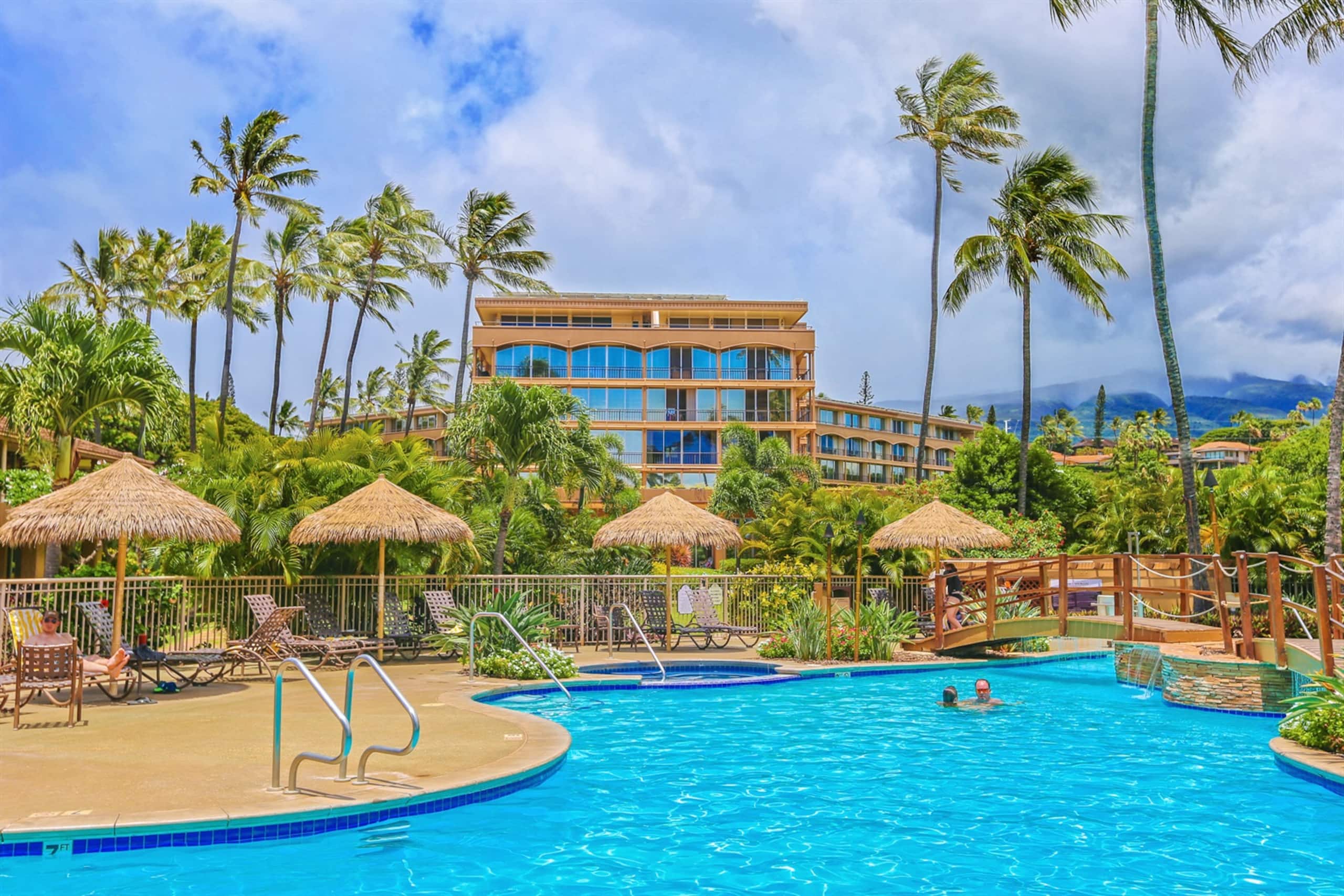 Condo in Lahaina · ★5.0 · Studio · 2 beds · 1 private bath - Image 45