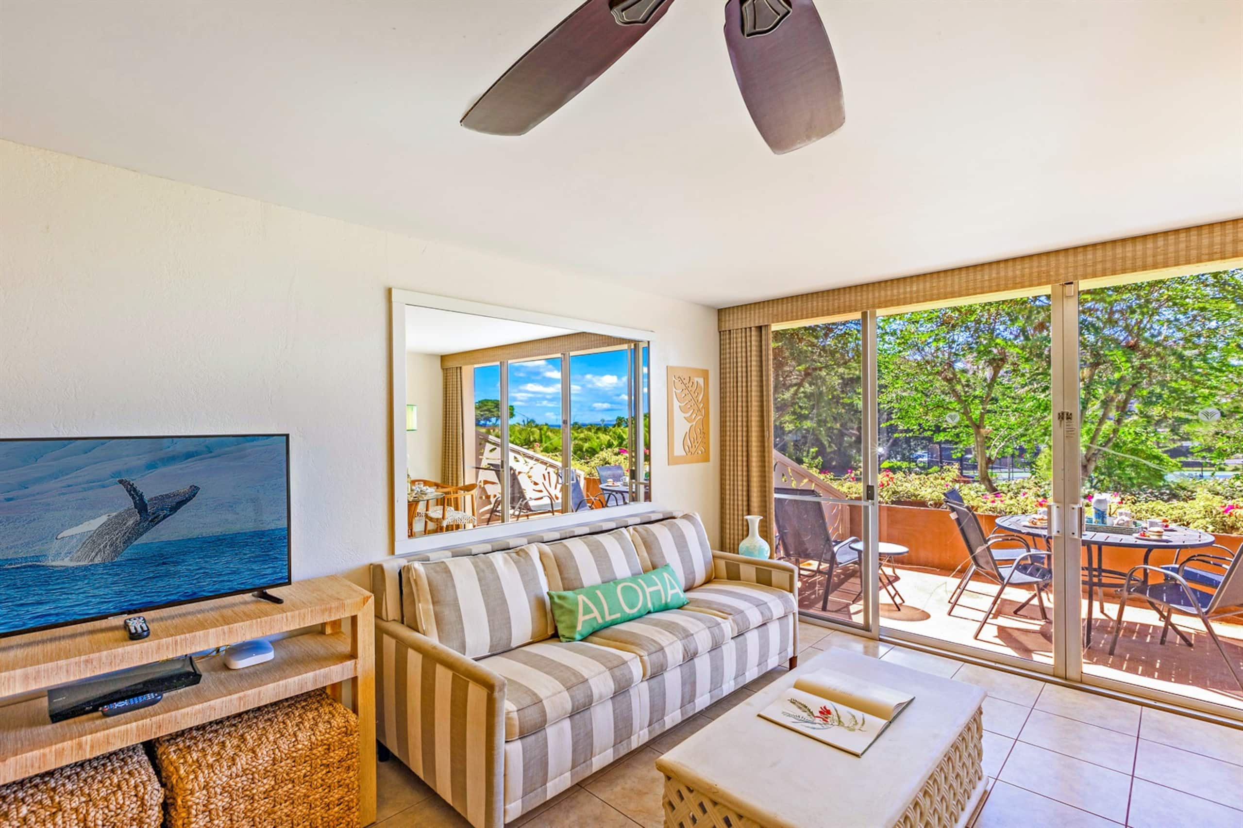 Condo in Lahaina · ★4.9 · Studio · 2 beds · 1 private bath - Image 2