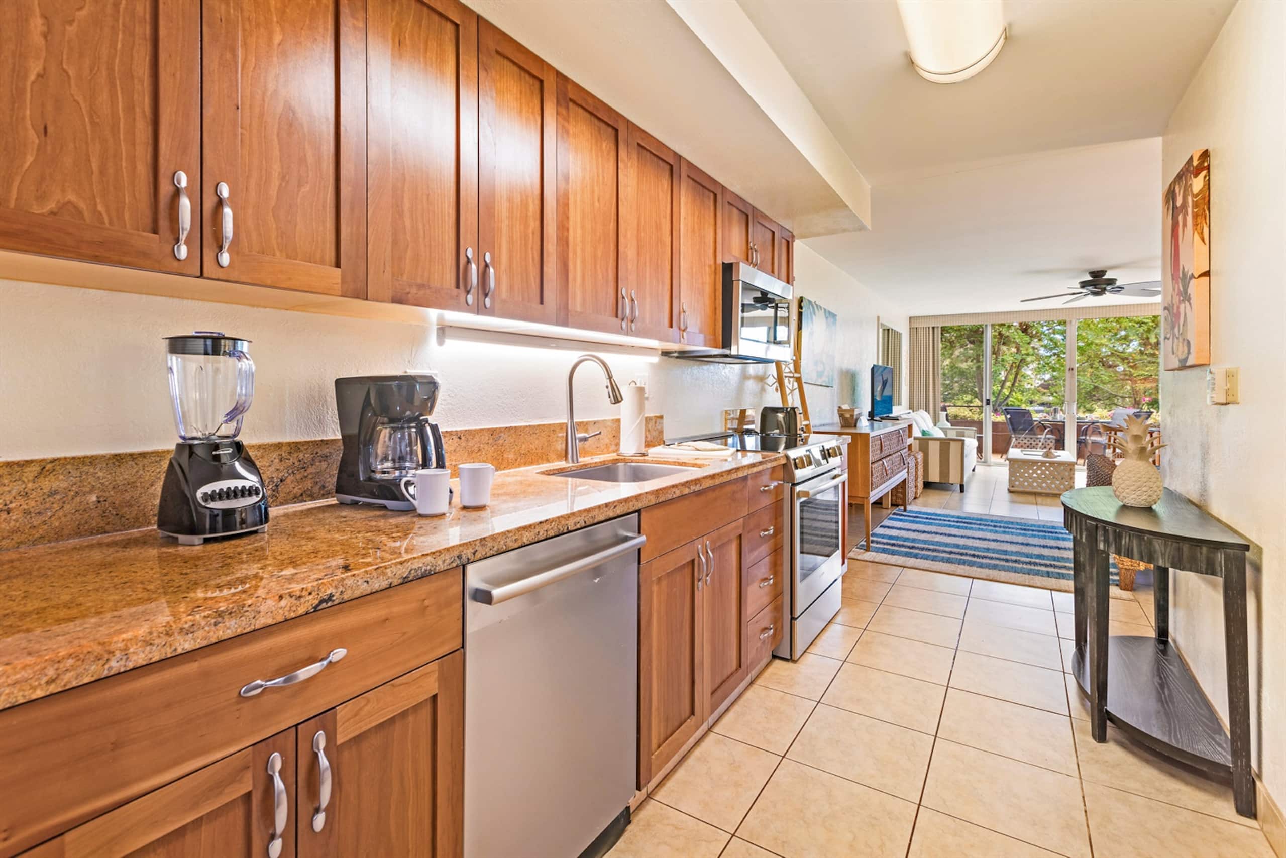 Condo in Lahaina · ★4.9 · Studio · 2 beds · 1 private bath - Image 19