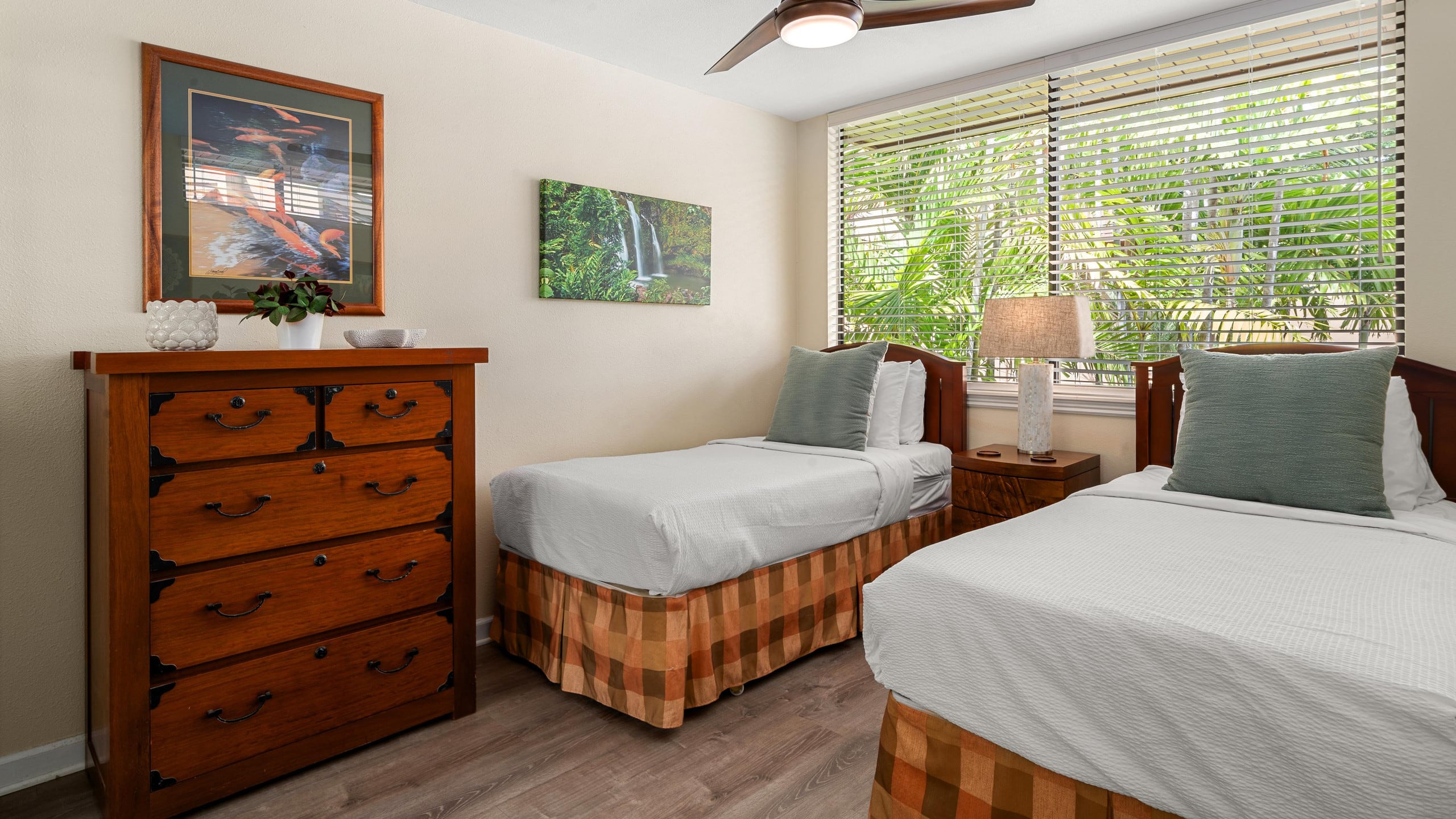New | Intro Pricing | Steps to Beach | KBC C109 - Image 24