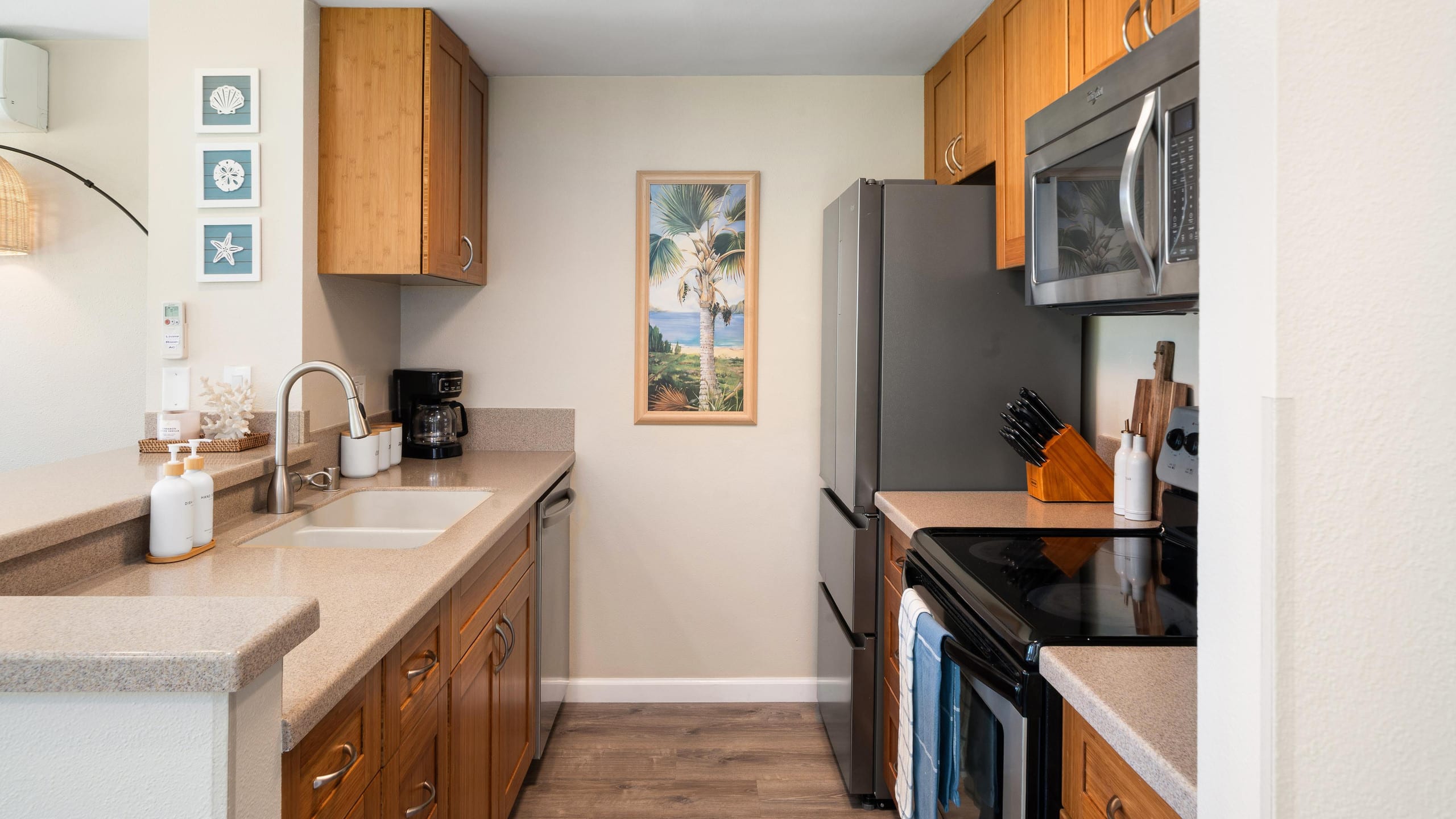New | Intro Pricing | Steps to Beach | KBC C109 - Image 40