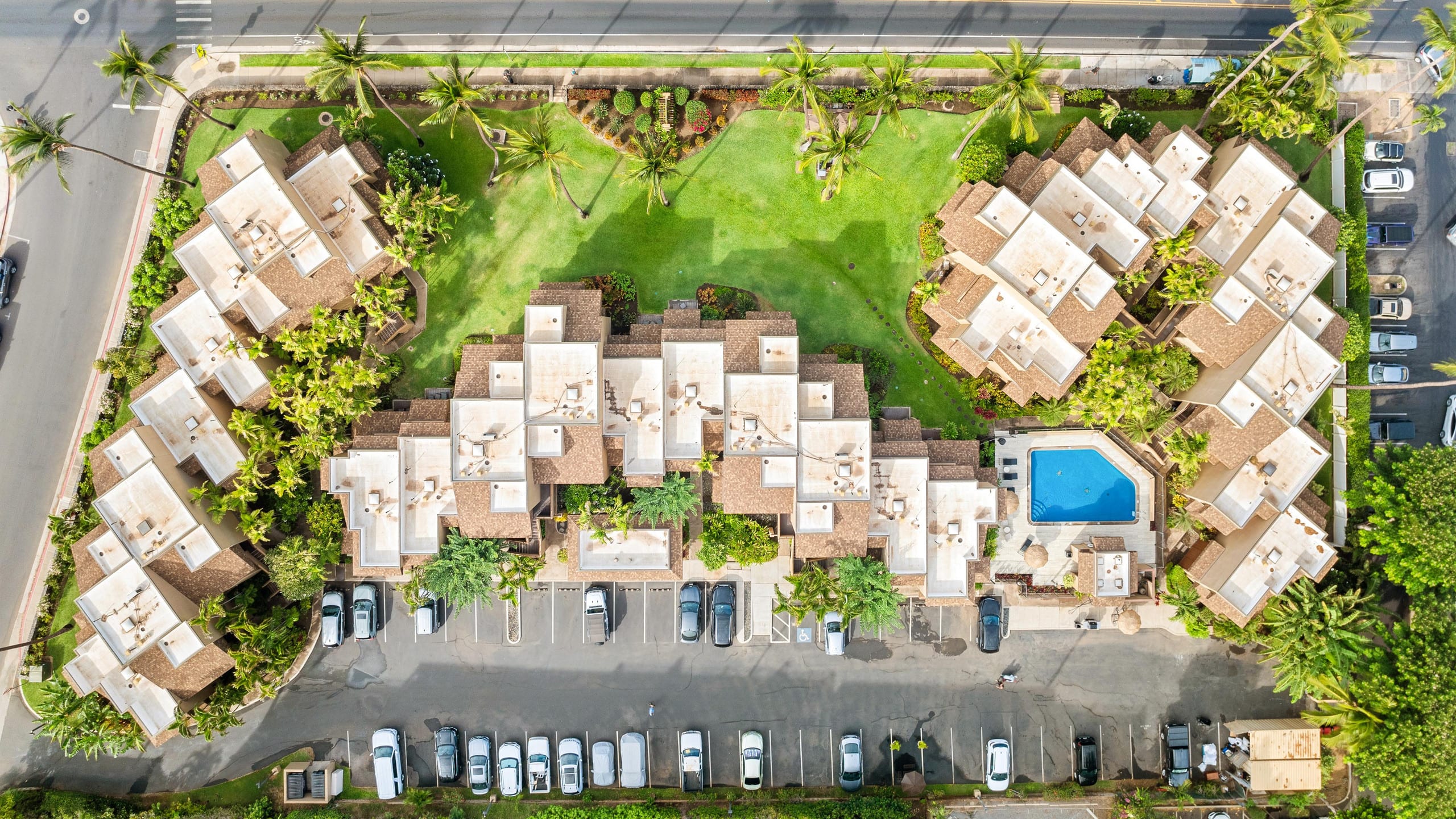New | Intro Pricing | Steps to Beach | KBC C109 - Image 22