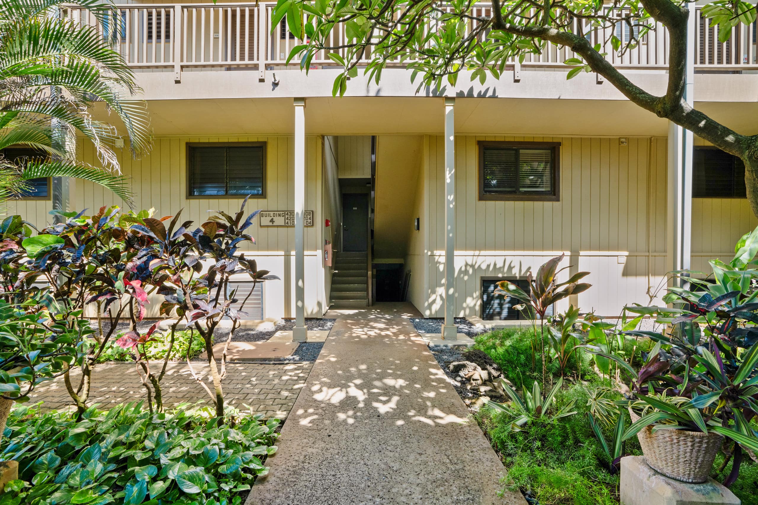 Condo in Koloa · ★4.8 · 2 bedrooms · 2 beds · 2 private baths - Image 4