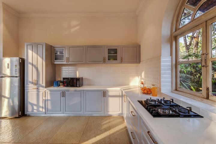 Rooms: Kitchen