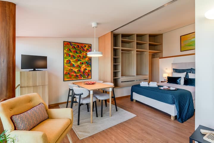 Artistic Studio With Terrace In Foz By Hostwise - Portogallo