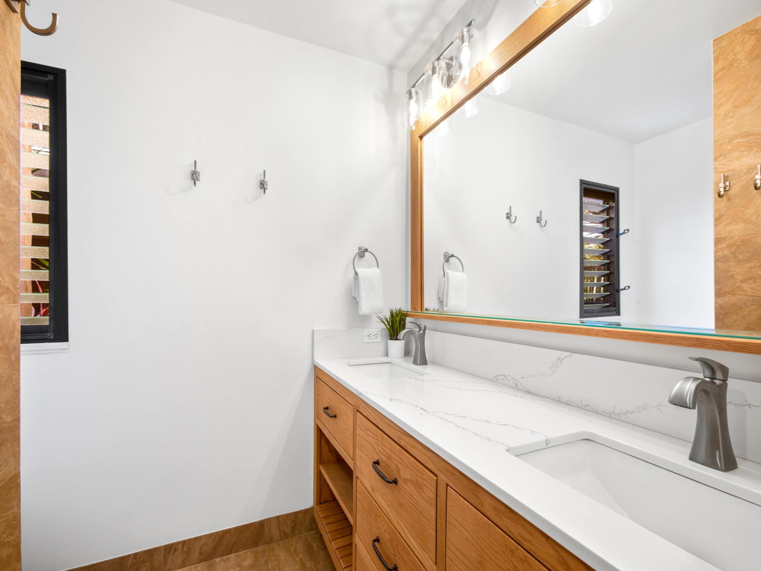Condo in Wailea · ★5.0 · 2 bedrooms · 3 beds · 2 baths - Image 17