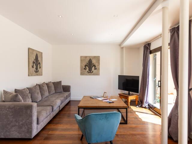Penthouse Apartment with terrace gallery image 3