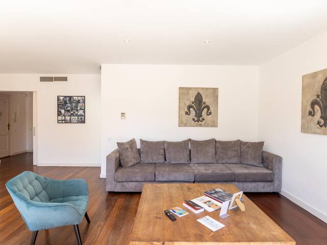 Penthouse Apartment with terrace gallery image 4