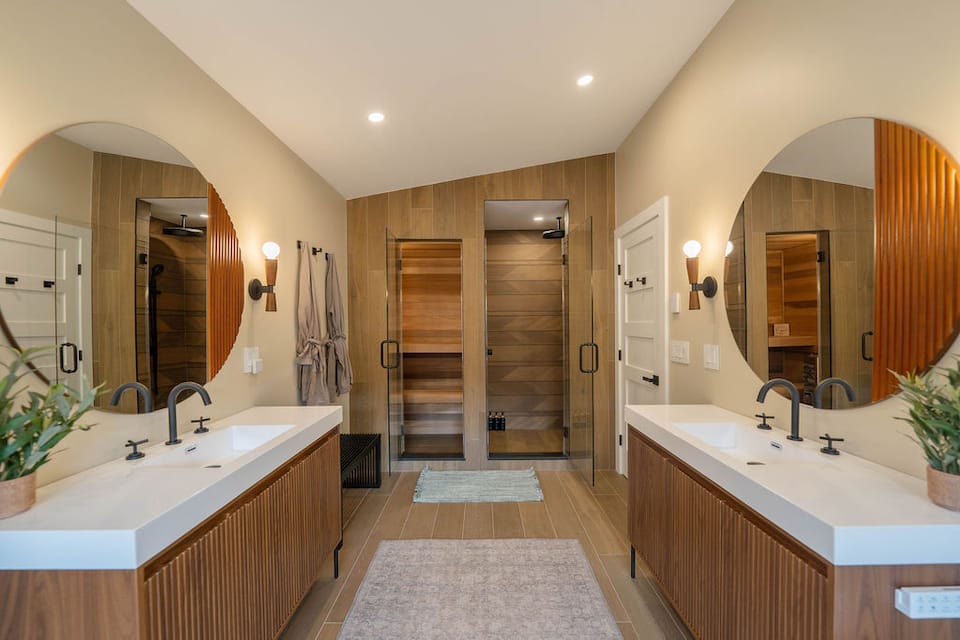 Primary ensuite with cedar sauna