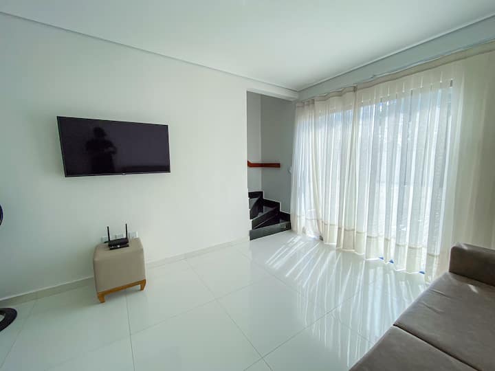 House With 3 Suites, Near Taperapuã Beach. - Porto Seguro