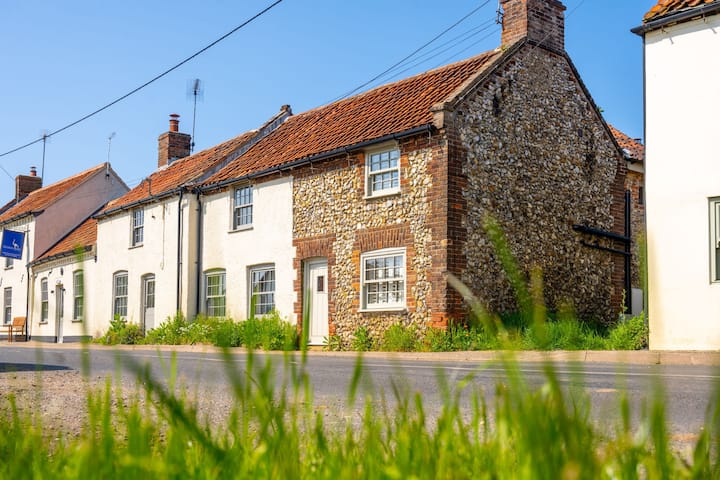 Daisy's Place By Norfolk Hideaways - Fakenham