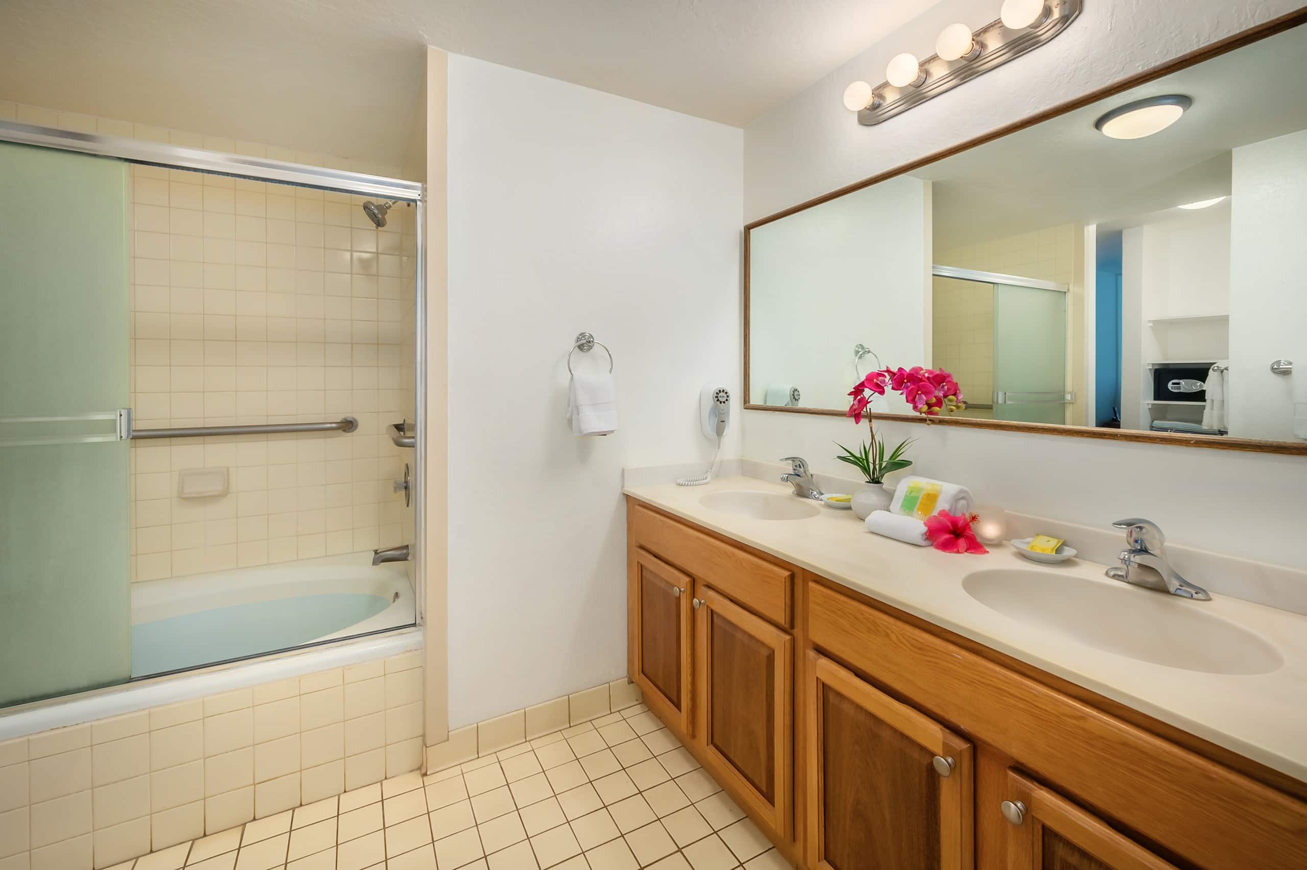 Condo in Koloa · ★4.65 · 2 bedrooms · 3 beds · 2 baths - Image 10