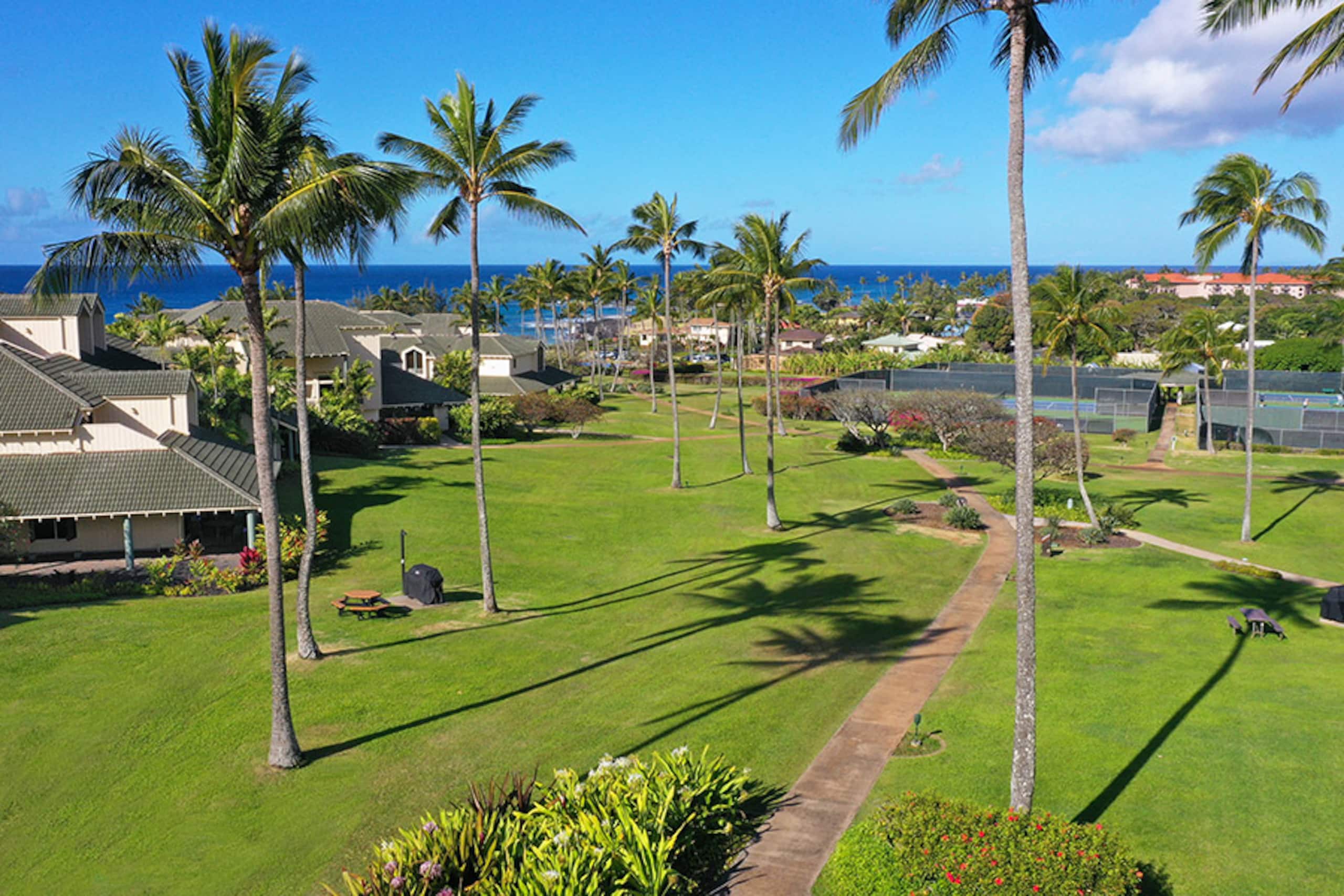 Condo in Koloa · ★4.67 · 3 bedrooms · 4 beds · 2 private baths - Image 22